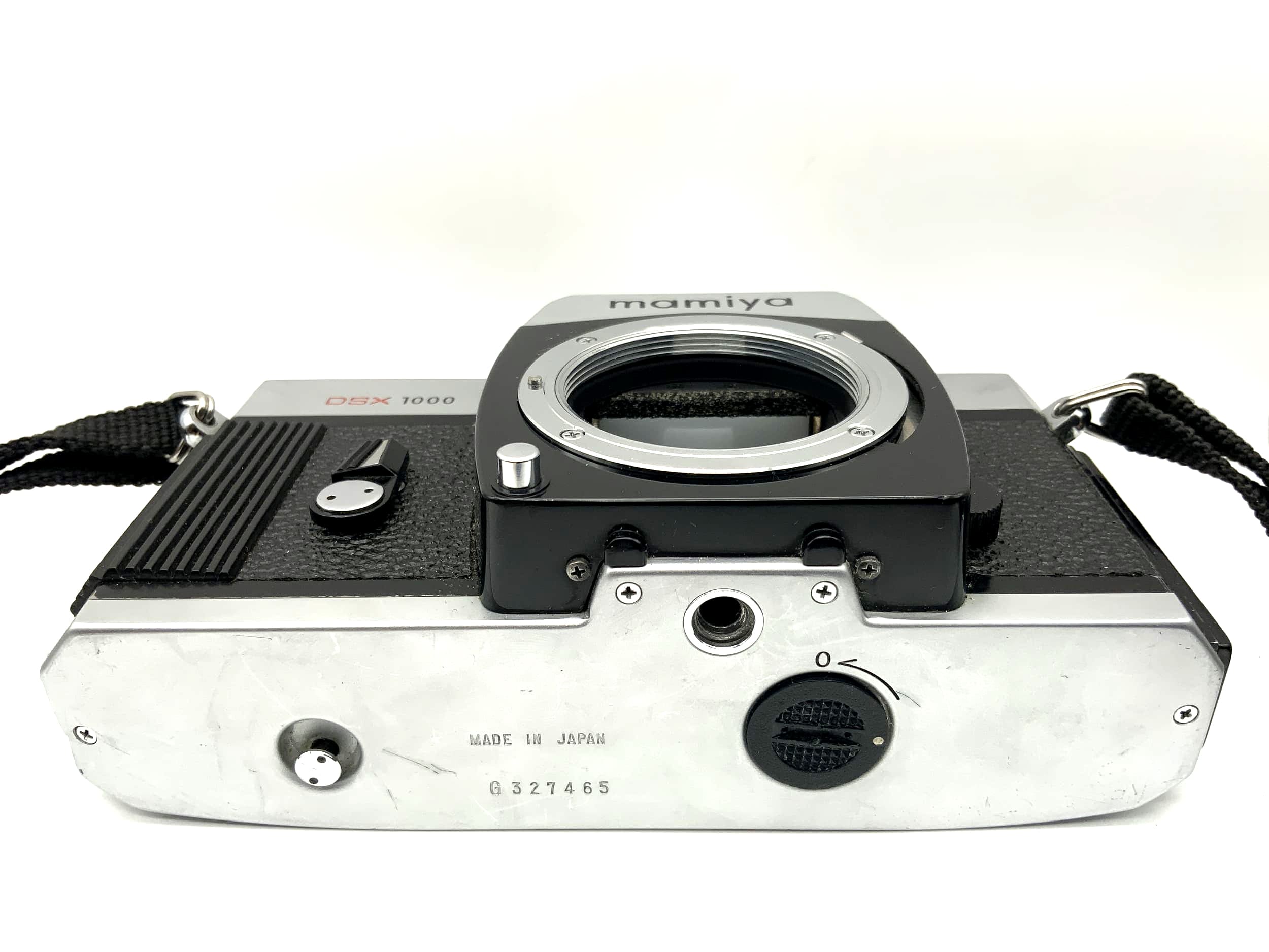 Mamiya DSX 1000 35mm SLR analog camera body (M42) !Light meter defective!