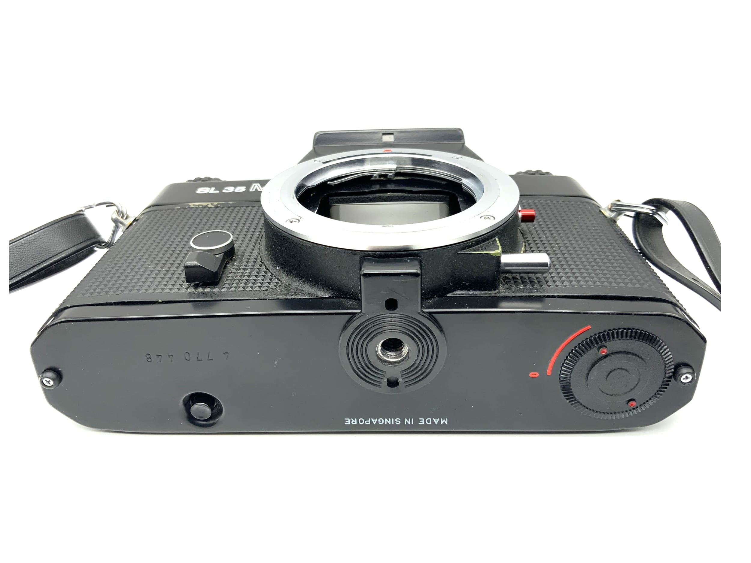 Rolleiflex SL 35 M 35mm analog SLR camera (Rollei QBM) !Light meter defective!