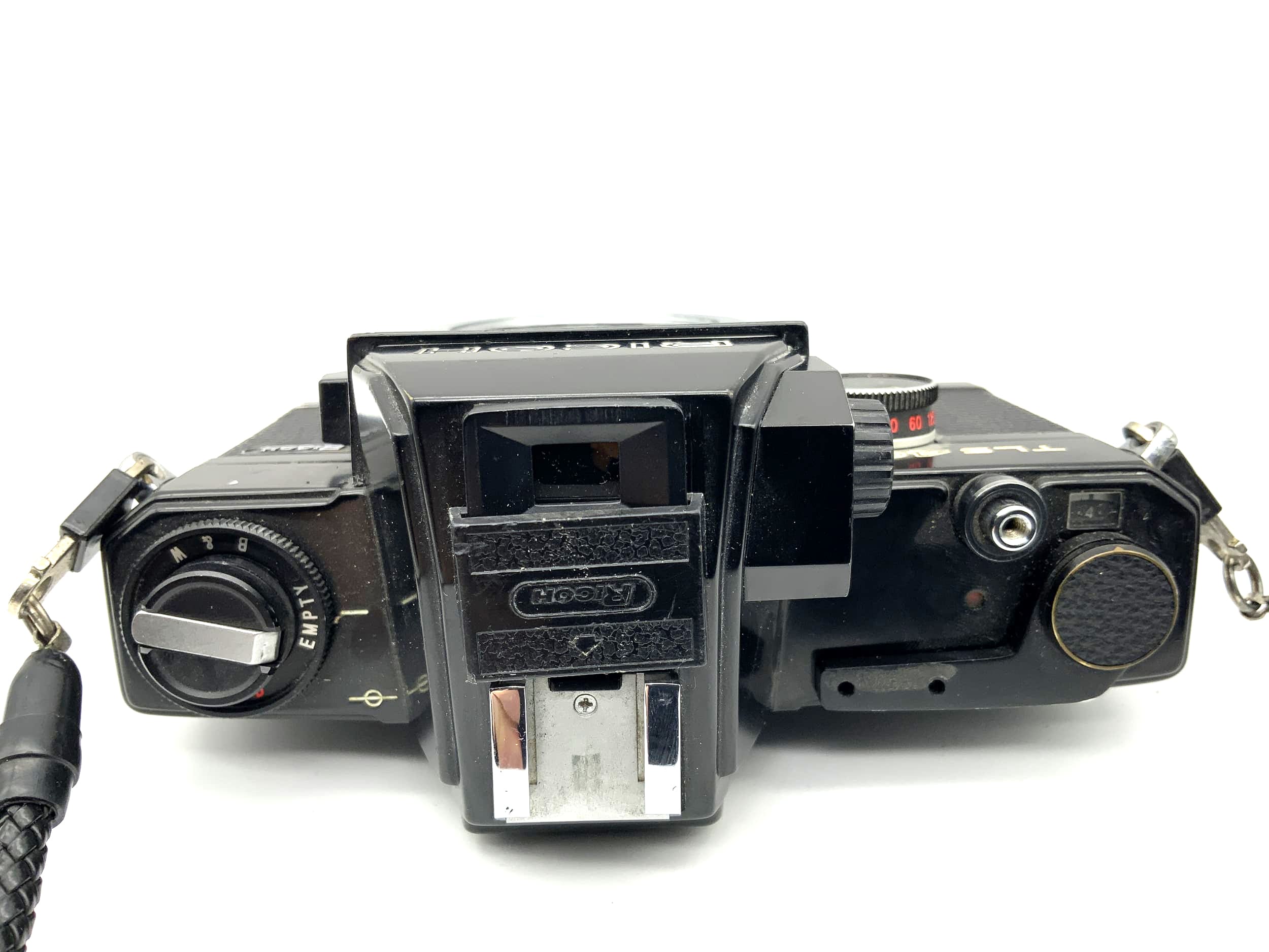 Ricoh TLS 401 35mm SLR analog camera body (M42)