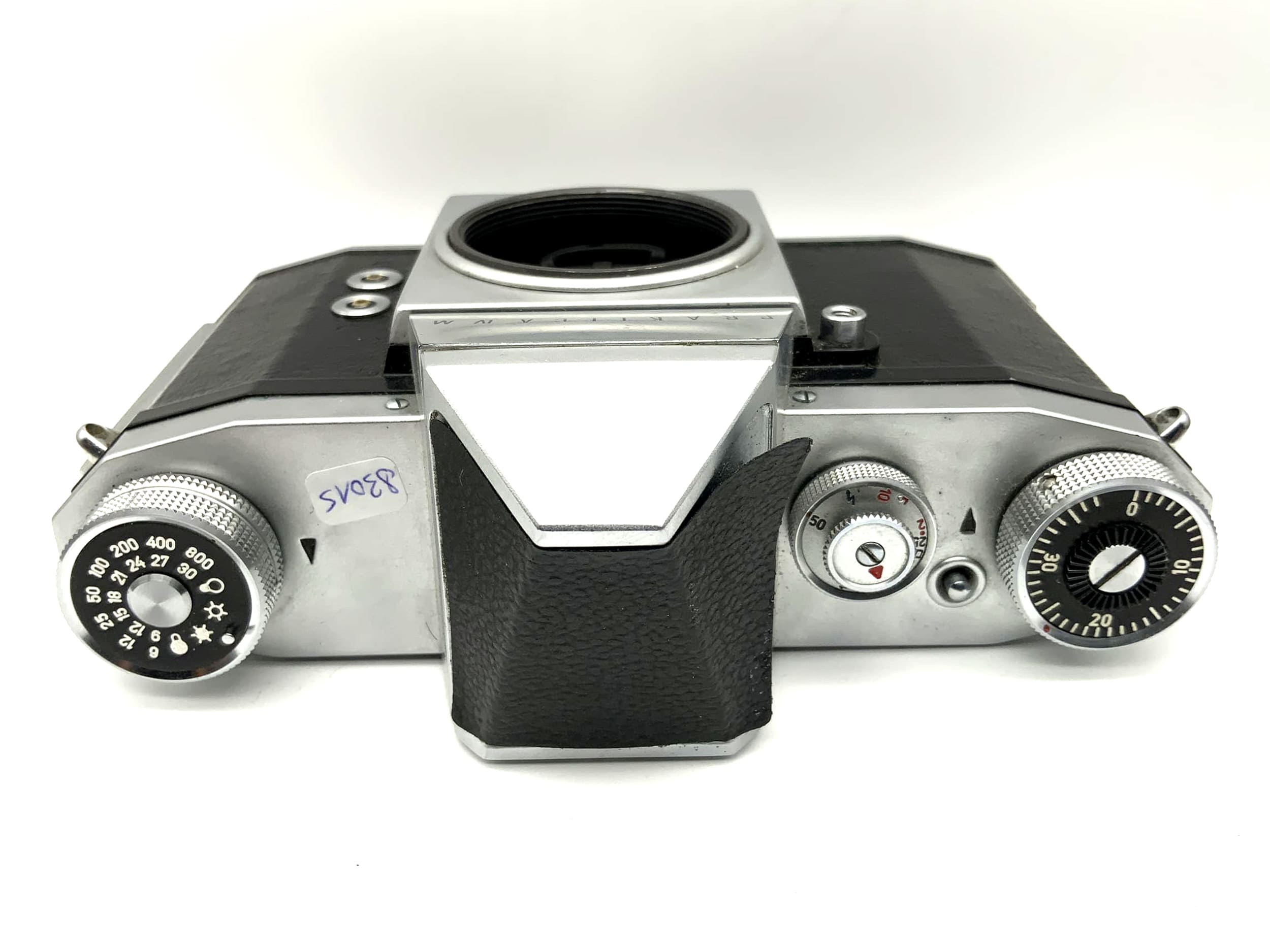 Praktica IV M 35mm SLR analog camera Pentacon body (M42)
