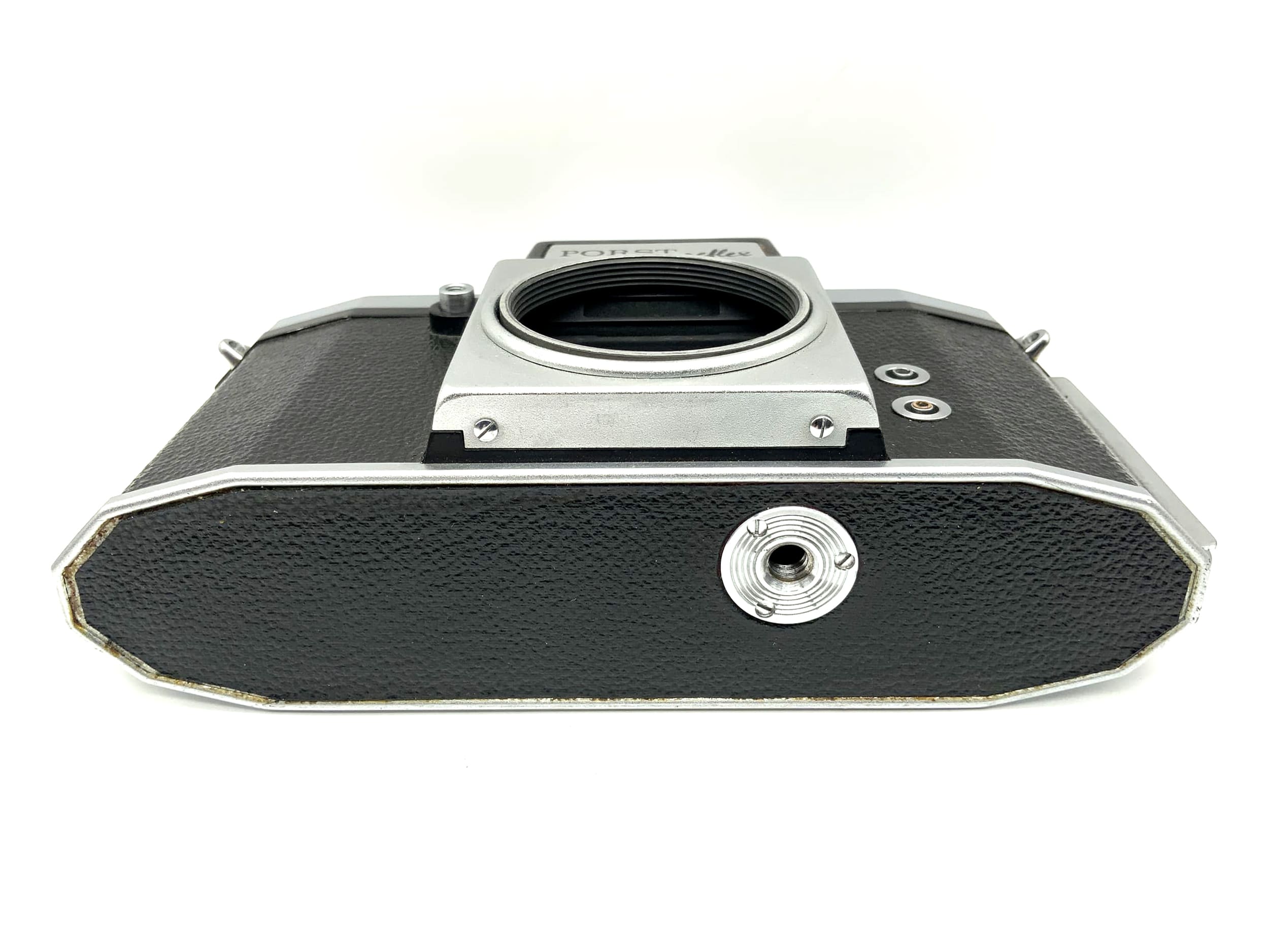 Porst FX2 reflex 35mm SLR analog camera aka Praktica FX2 Body (M42)
