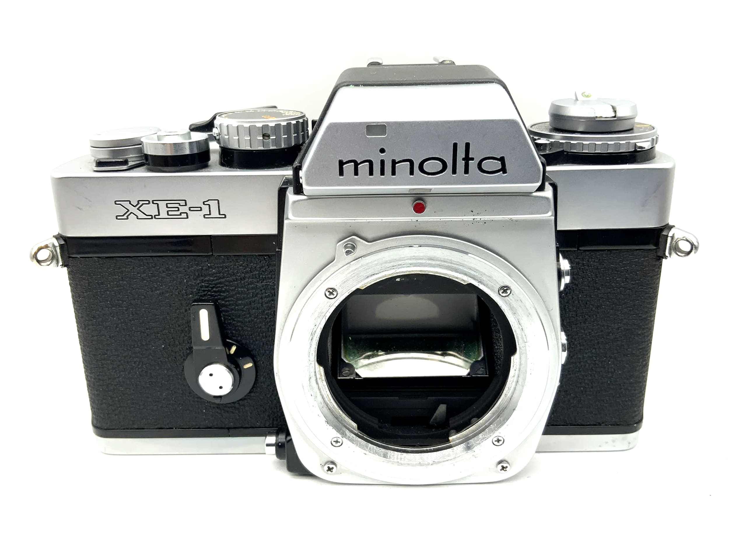 Minolta XE-1 35mm SLR analog camera body (Minolta MD)