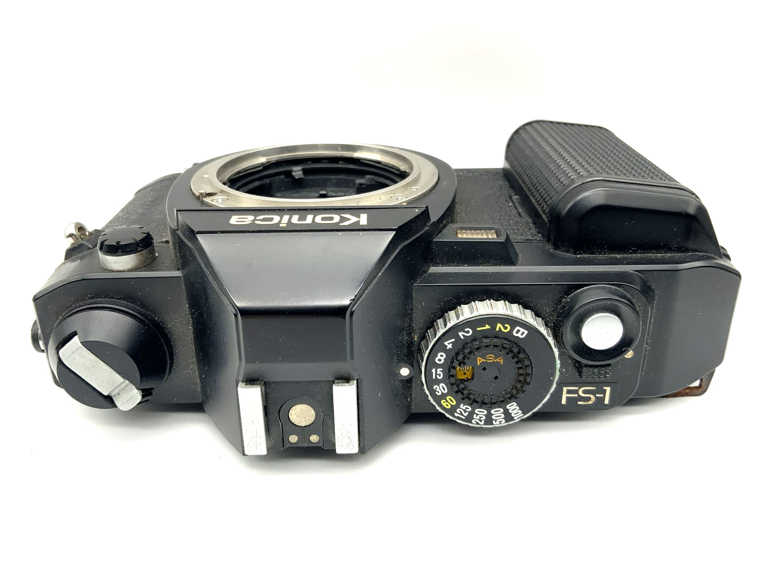 Konica FS-1 35mm SLR analog camera body (Konica AR)