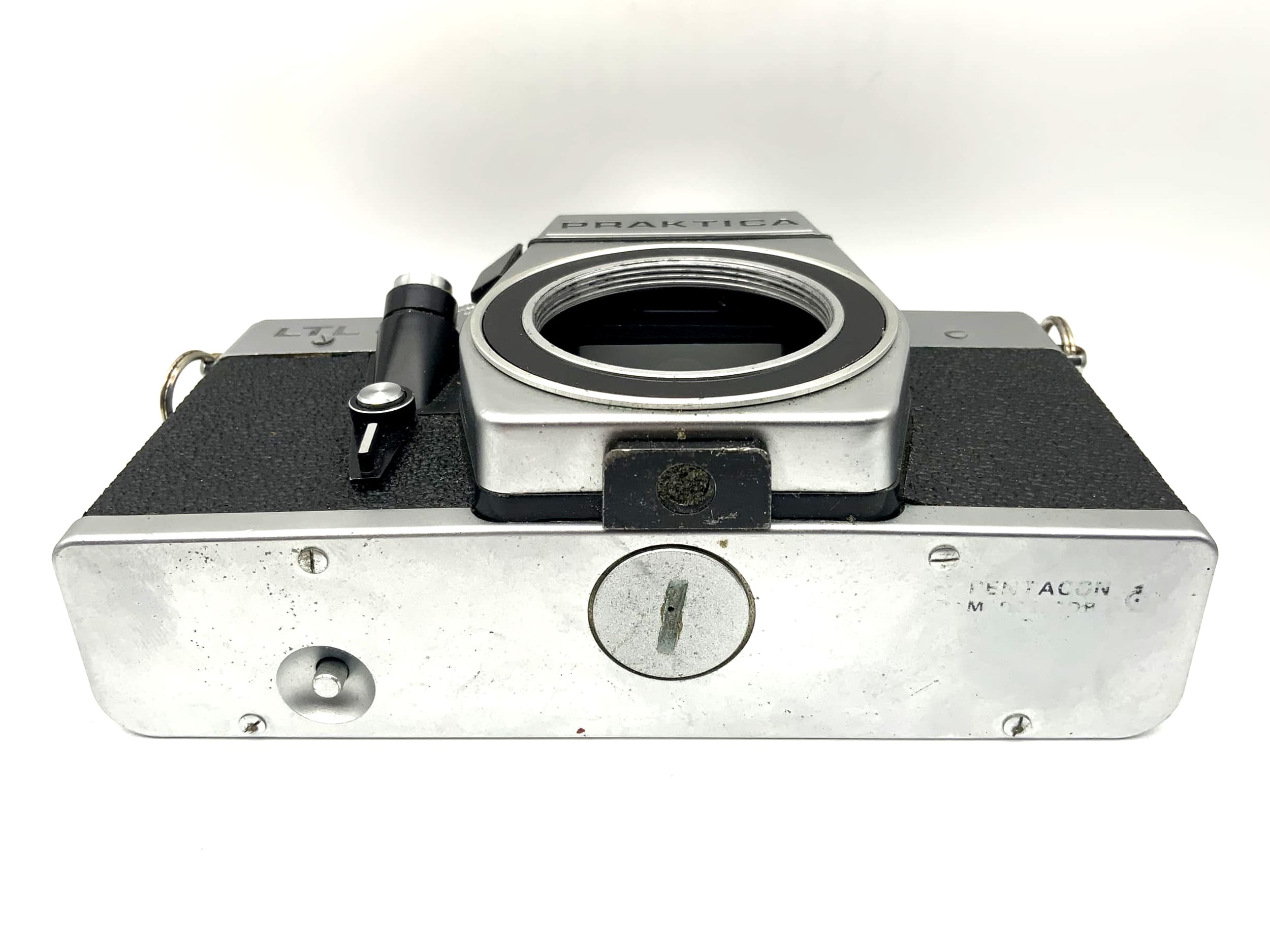 Praktica LTL 3 35mm SLR analog camera with Pentacon body (M42)