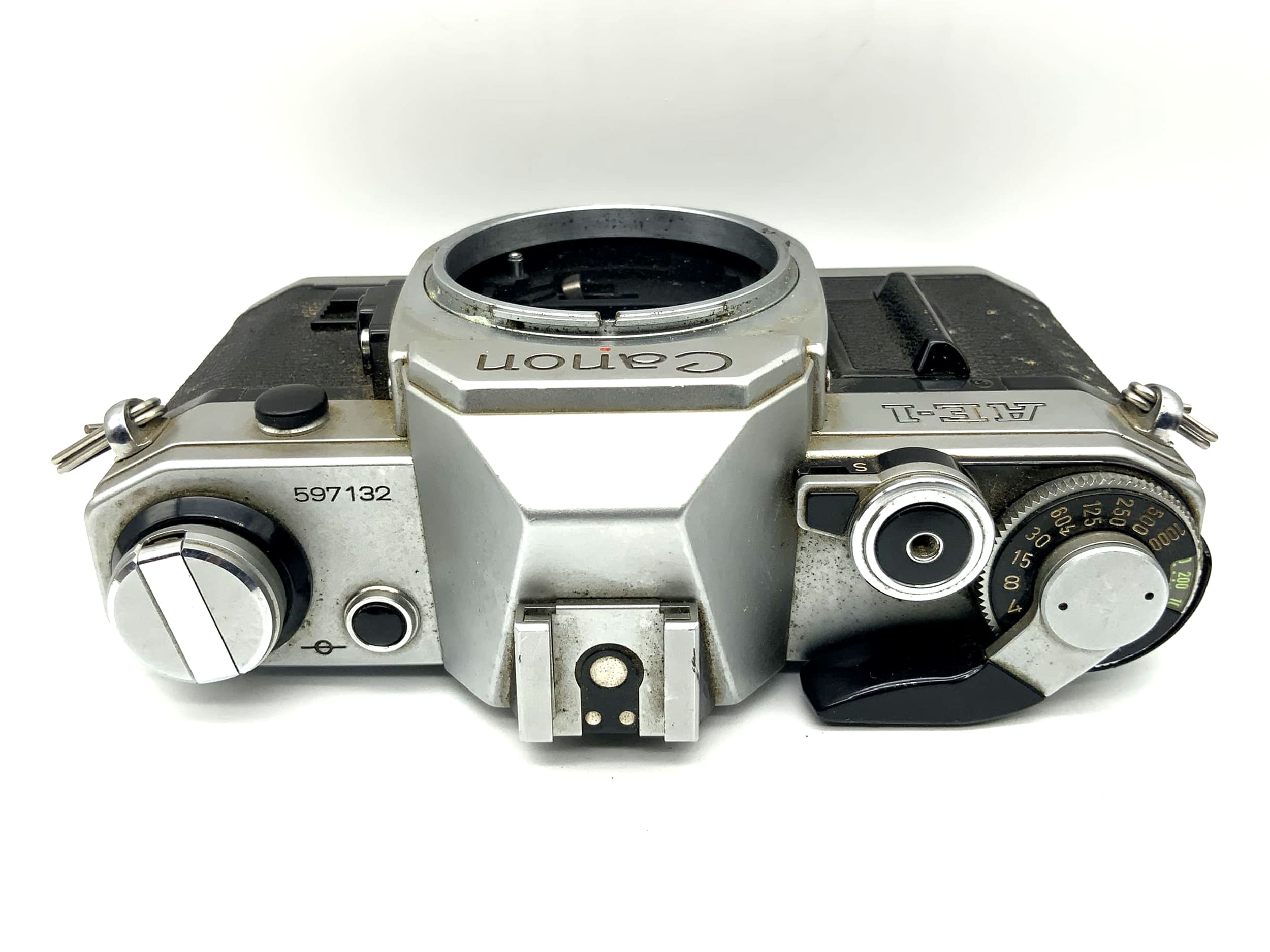 Canon AE-1 35mm SLR analog body (Canon FD)