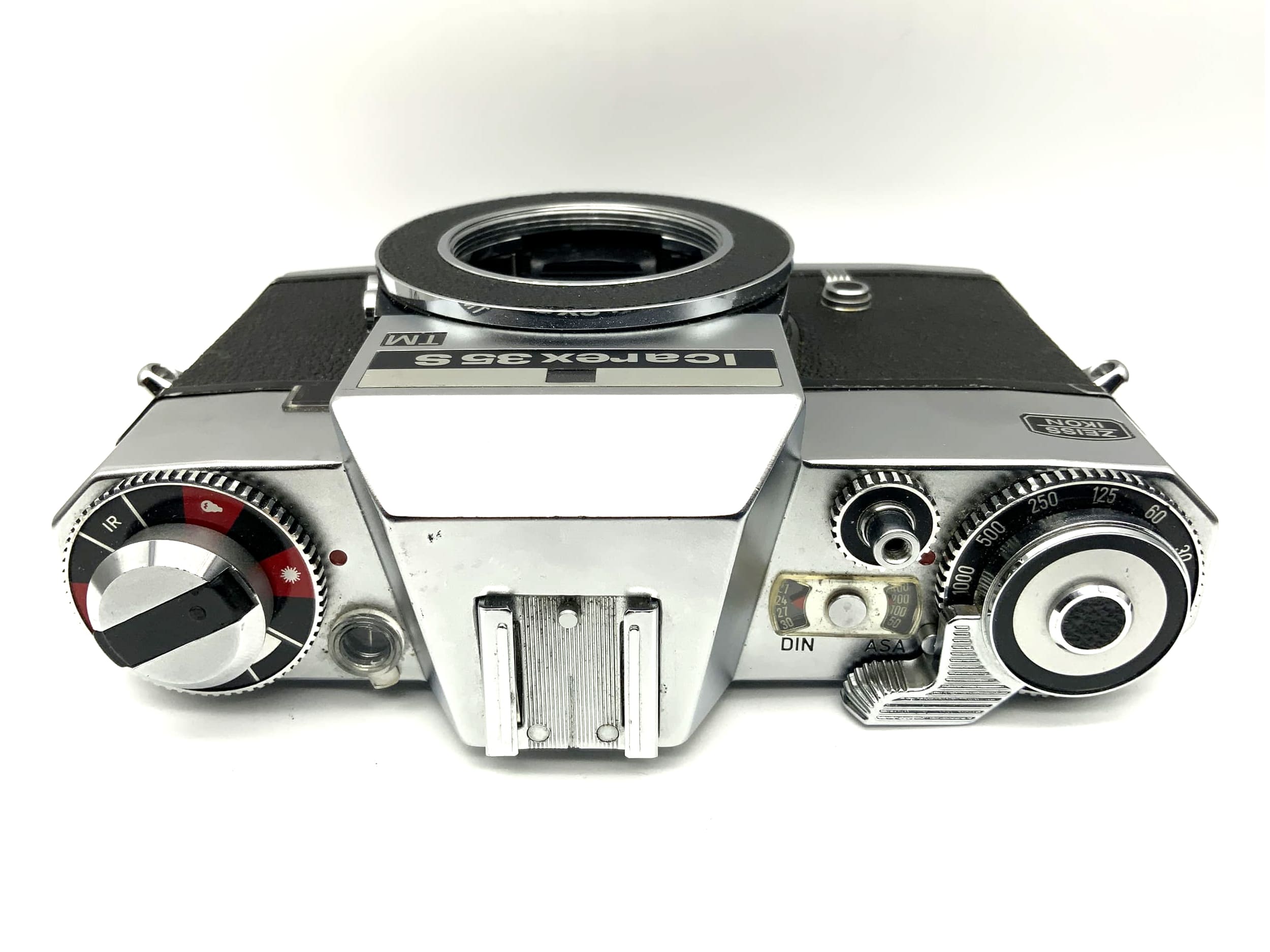 Zeiss Ikon Icarex 35 S 35mm SLR analog camera (M42) !Light meter defective!