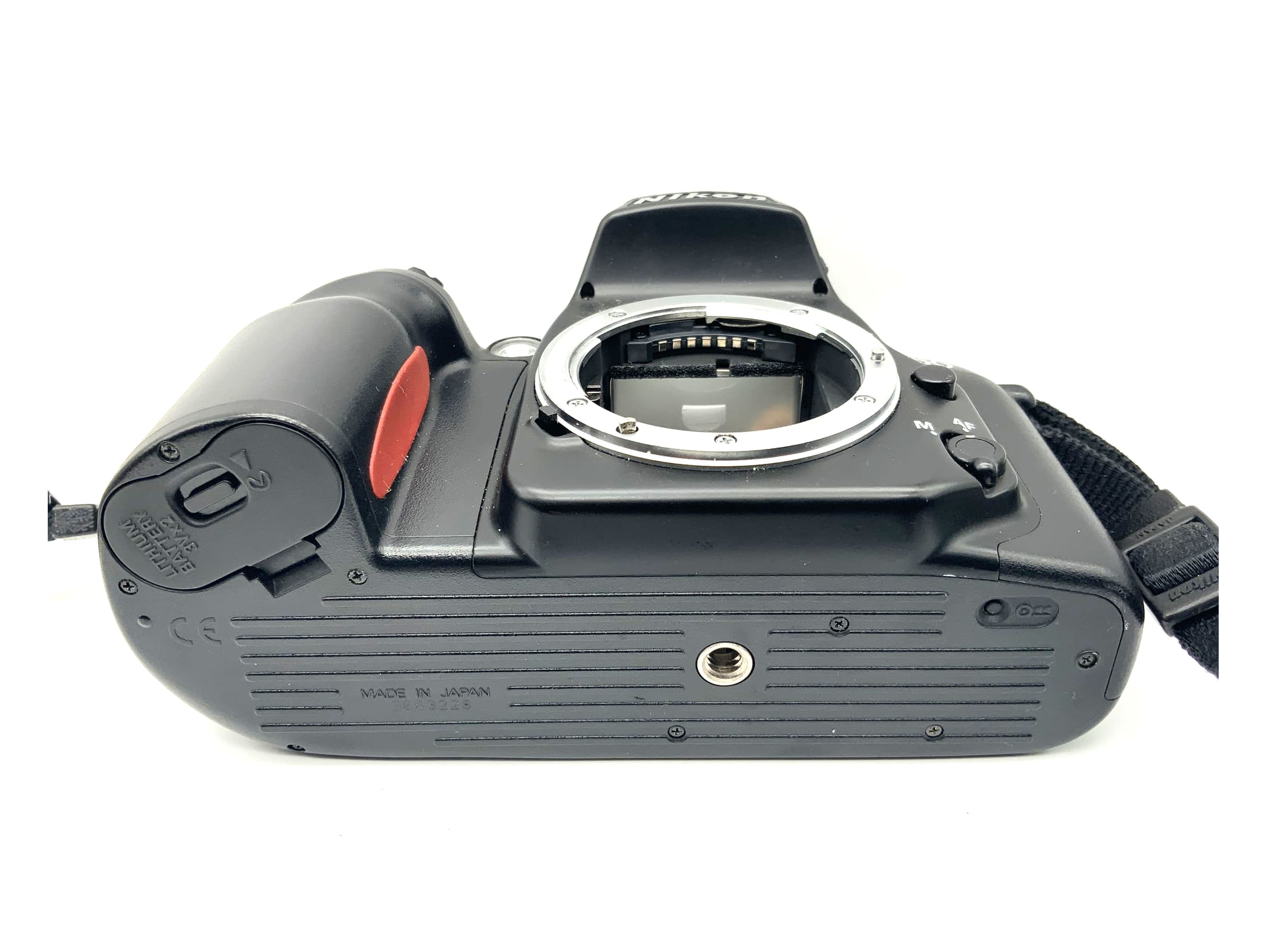 Nikon F60 35mm SLR analog body (Nikon AF)