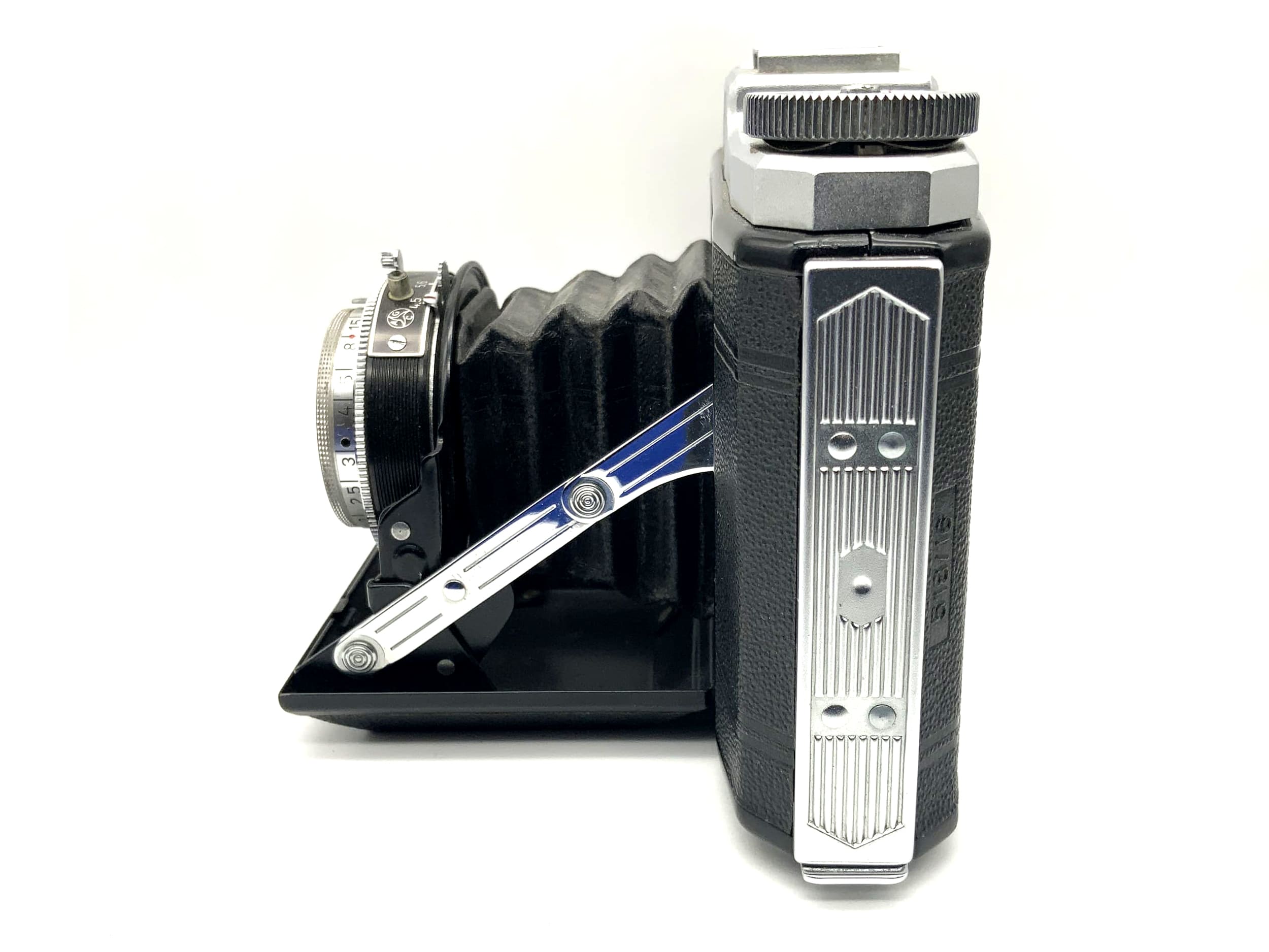Zeiss Ikon Nettar 518/16 folding camera with Novar Anastigmat 1:4.5 f=75mm Vario