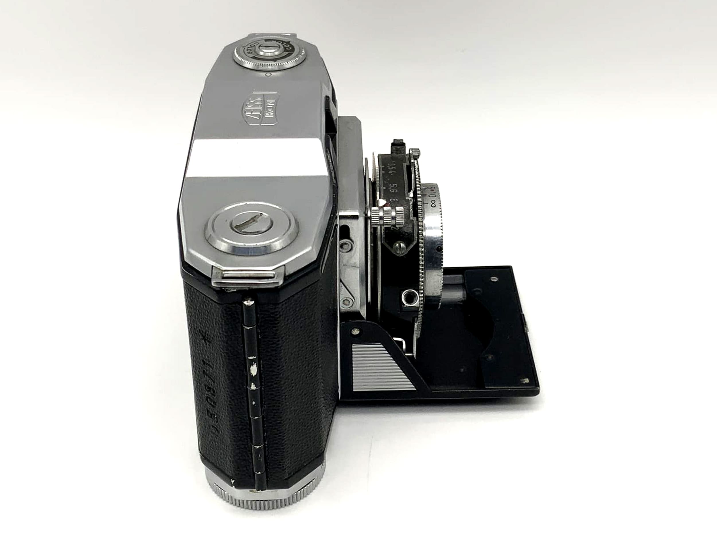Zeiss Ikon Ikonta 522/24 folding camera Novar Anastigmat 1:3.5 f=4.5cm Prontor-S