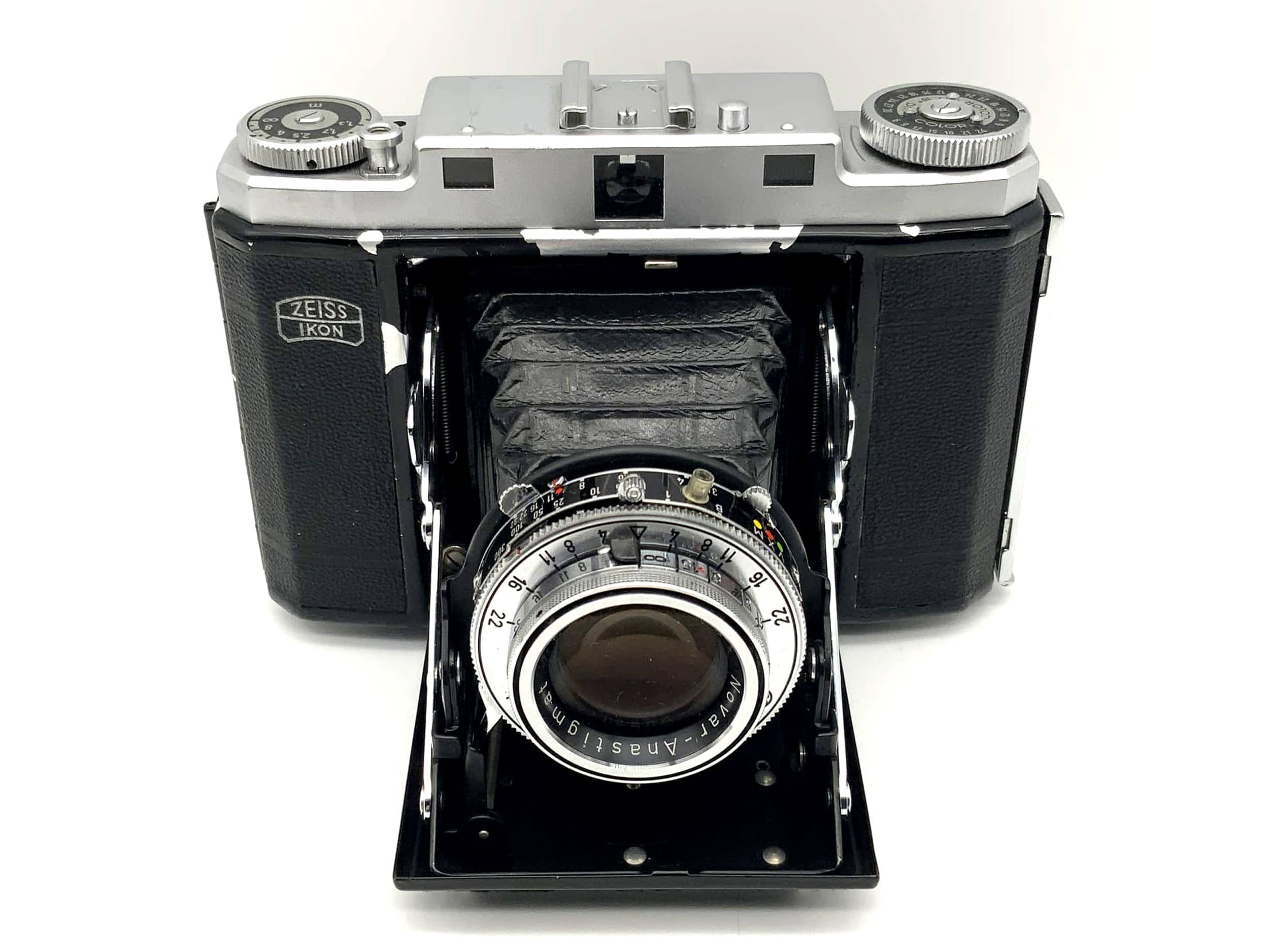 Zeiss Ikon Ikonta M 524/16 folding camera Novar Anastigmat 1:3.5 f=75mm Prontor-SVS