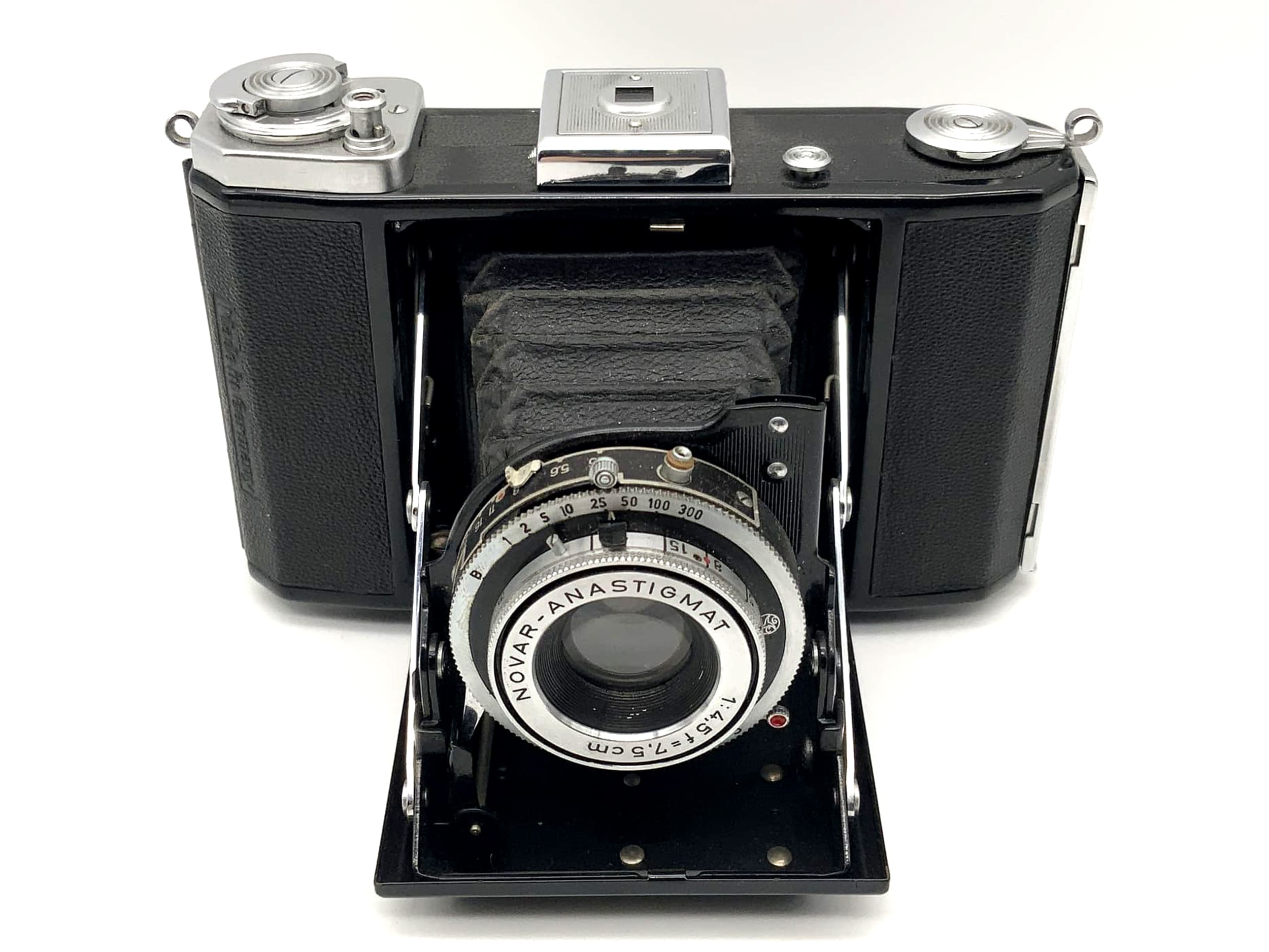 Zeiss Ikon Ikonta 521/16 folding camera Novar Anastigmat 1:4.5 f=7.5cm Prontor-S