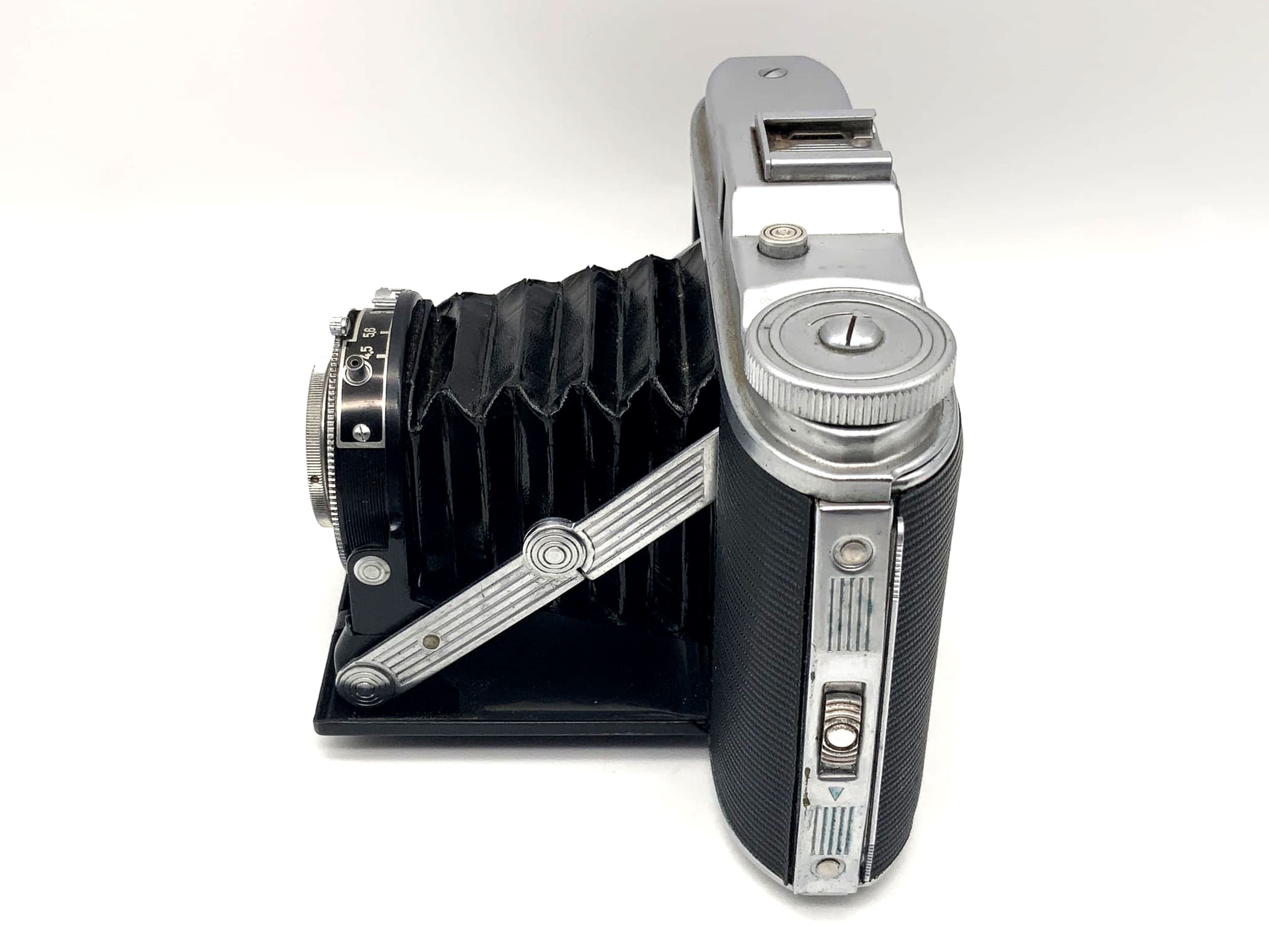 Agfa Isolette V folding camera with Agnar 1:4.5 F=85mm Vario