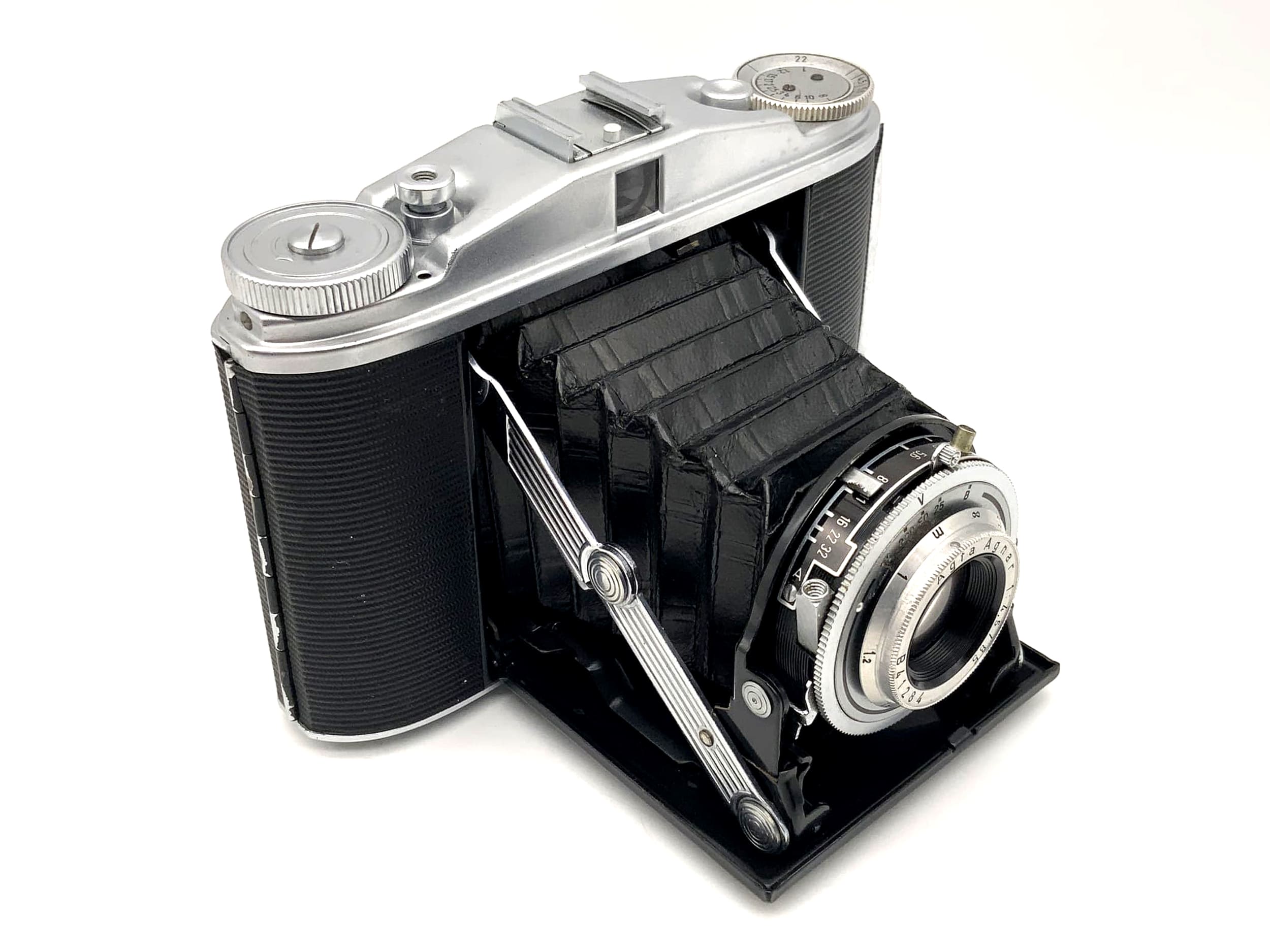 Agfa Isolette II folding camera with Agnar 1:4.5 / 85 Vario