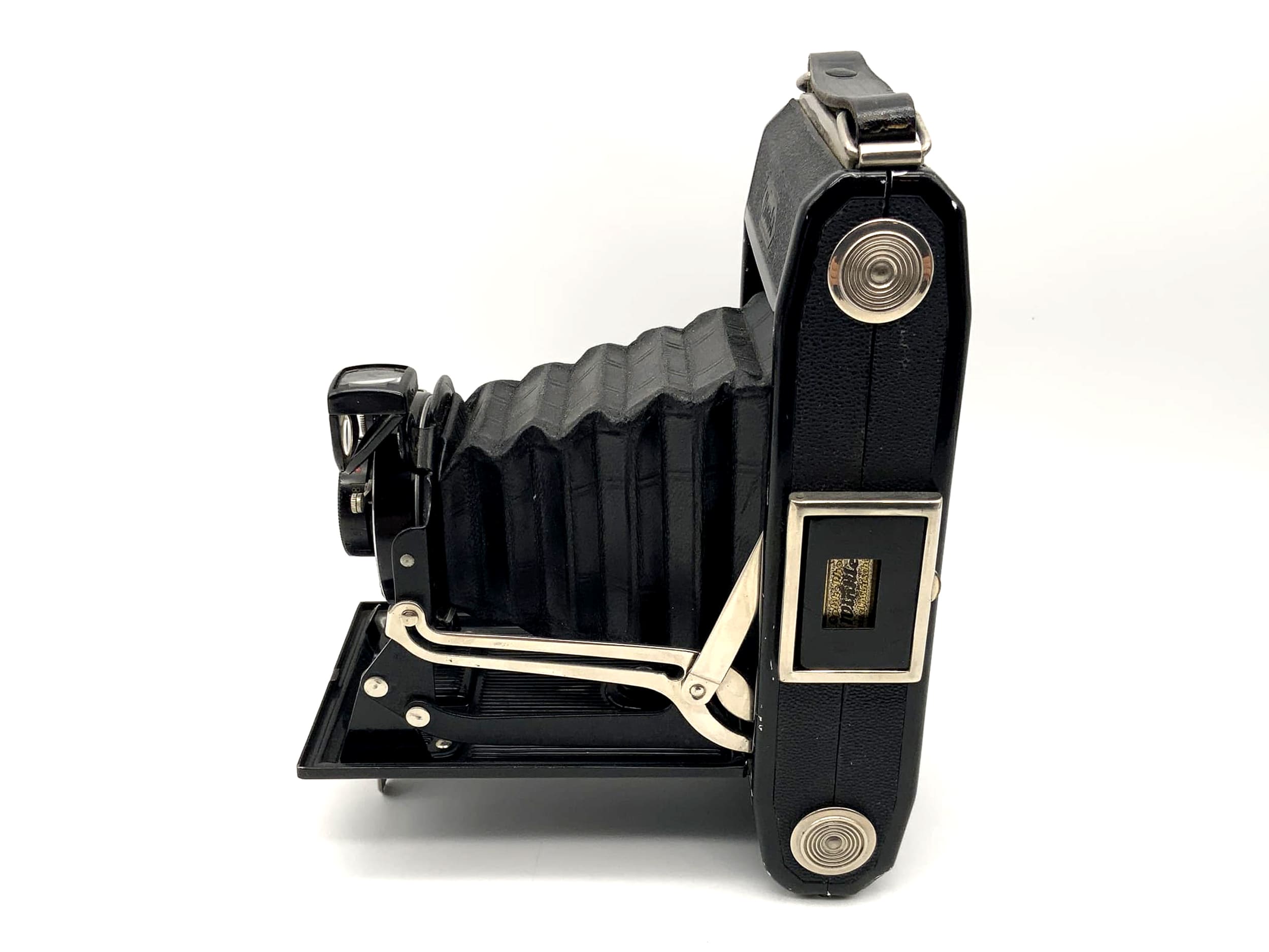 Zeiss Ikon Ikonta 520/2 folding camera with Novar Anastigmat 1:6.3 F=10.5cm