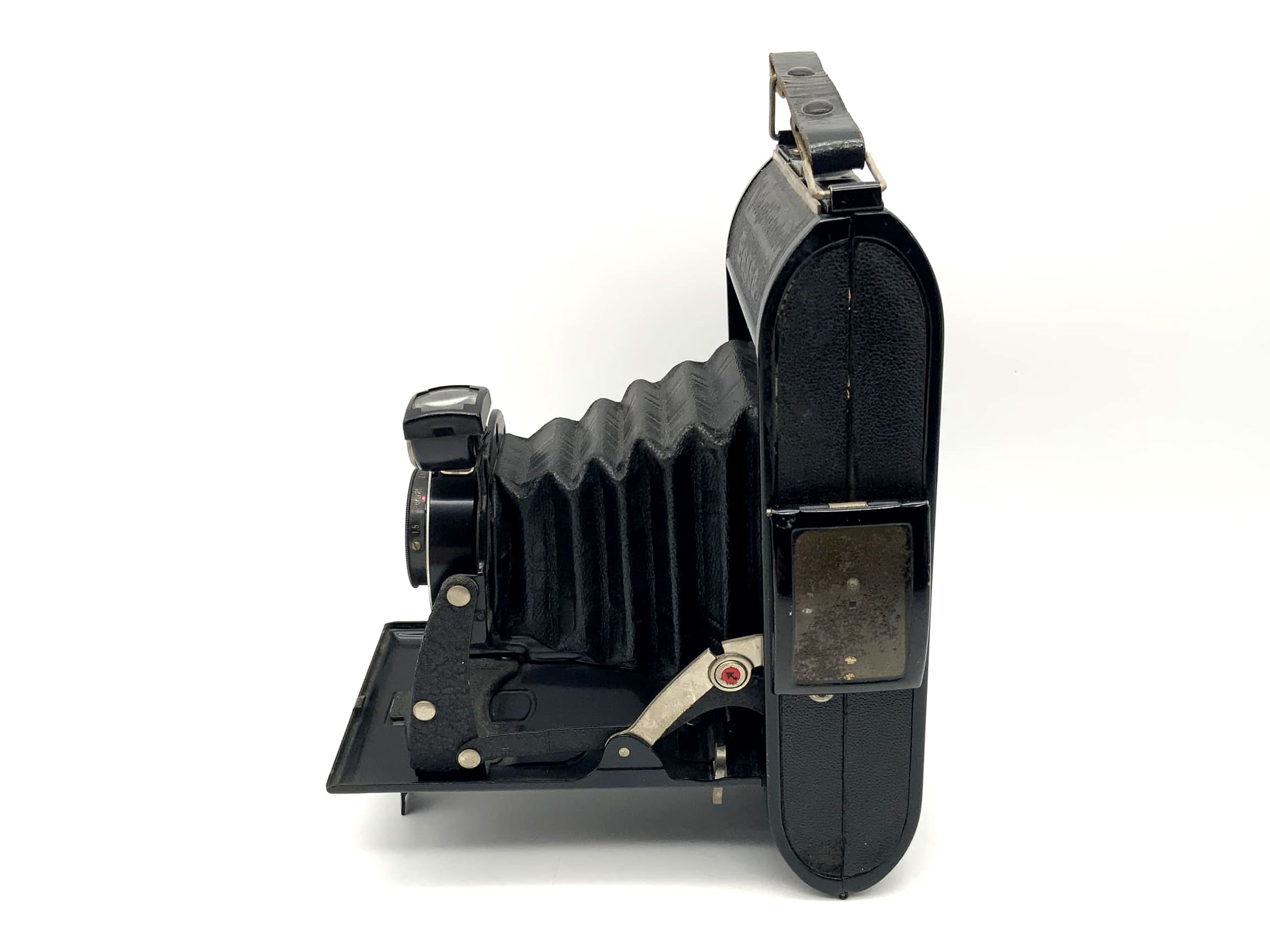 Voigtländer Bessa folding camera with Anastigmat Voigtar 1:7.7 F10.5cm lens