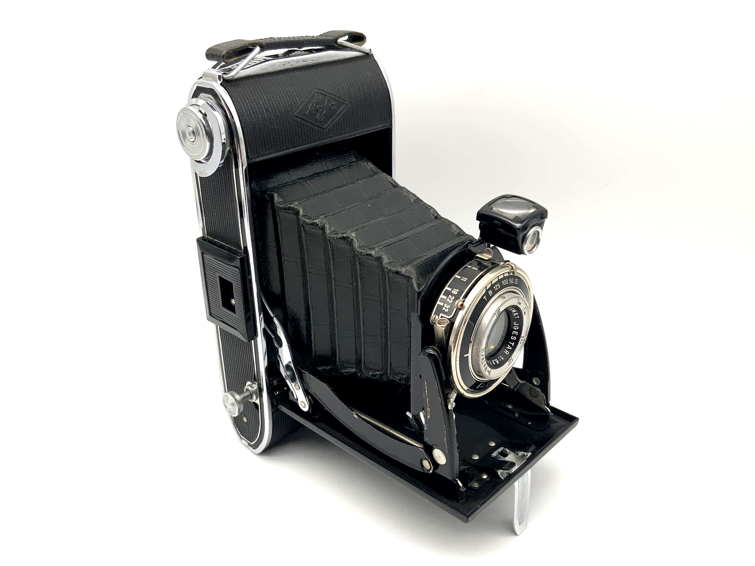 Agfa Billy Record folding camera with Anastigmat Jgestar 1:6.3 f=10cm