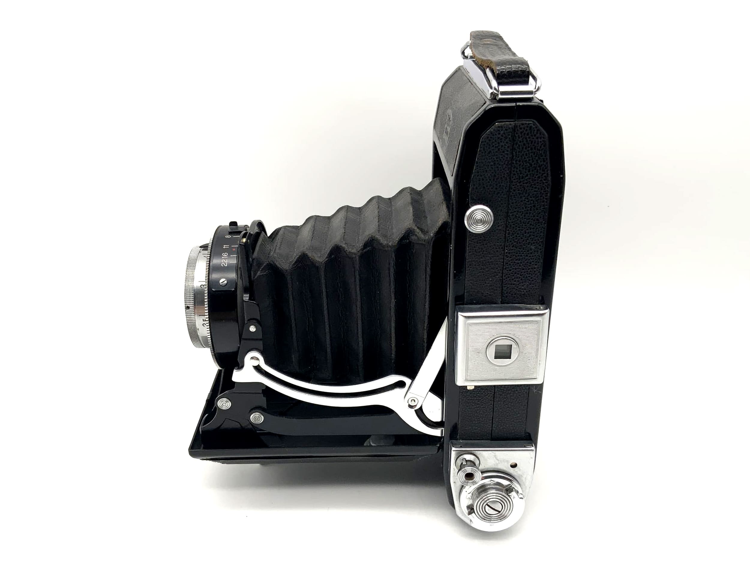 Zeiss Ikon Ercona folding camera with Novar Anastigmat 1:4.5 f=11cm