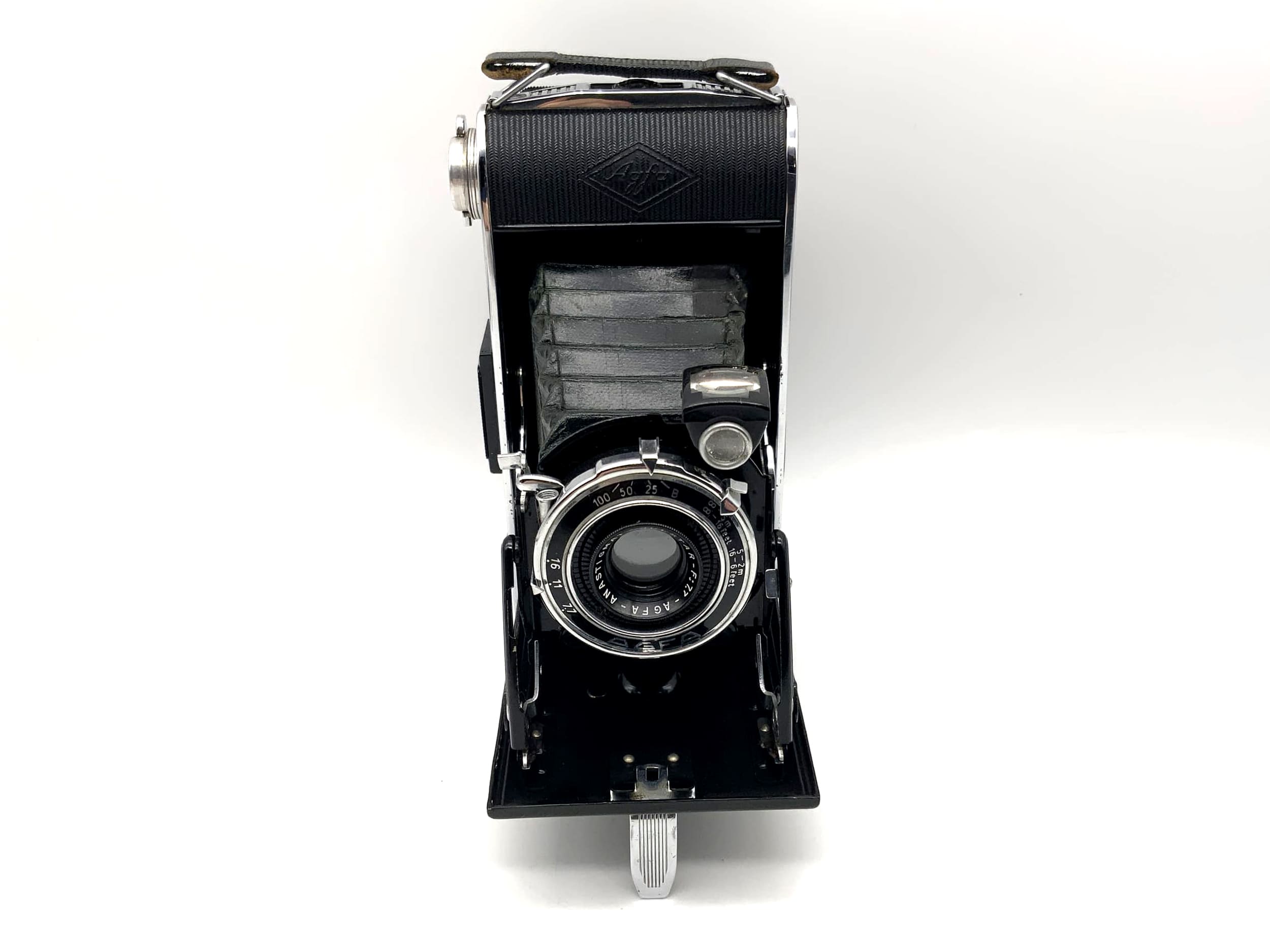 Agfa Billy Record folding camera with Anastigmat-Jgestar F:7.7