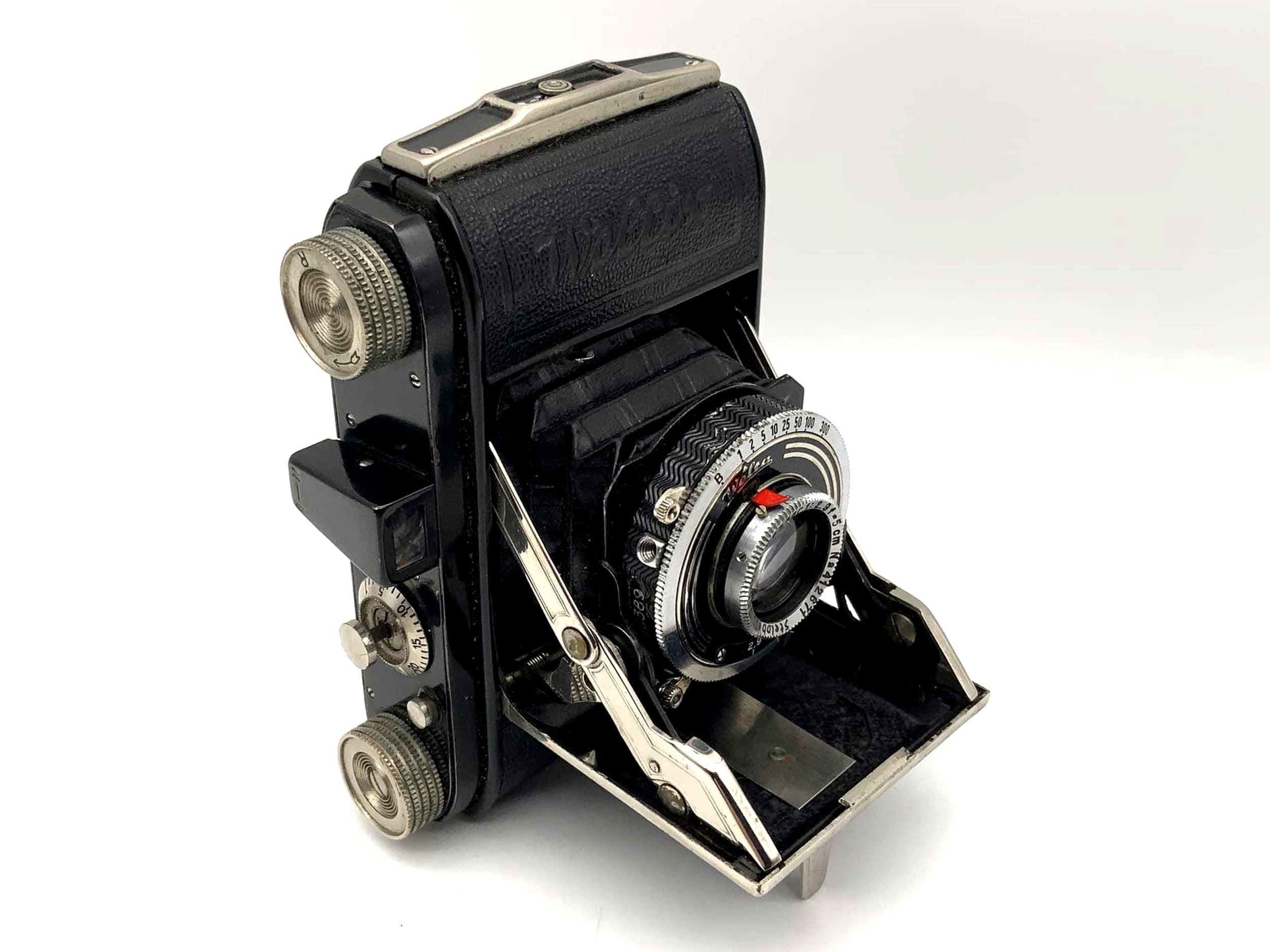 Welta Weltix folding camera with Steinheil München Cassar 1:2.9 f=5cm Compur