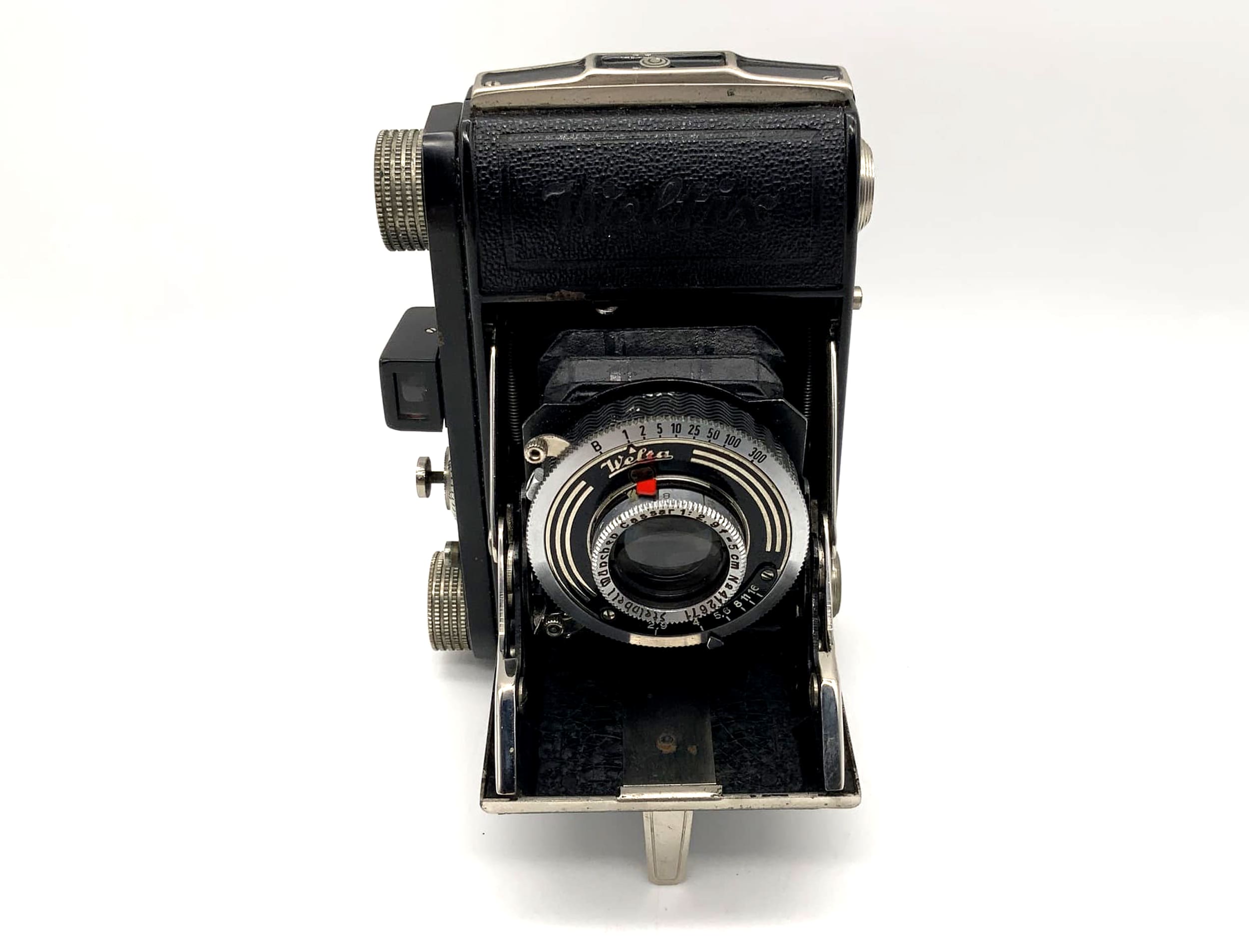 Welta Weltix folding camera with Steinheil München Cassar 1:2.9 f=5cm Compur