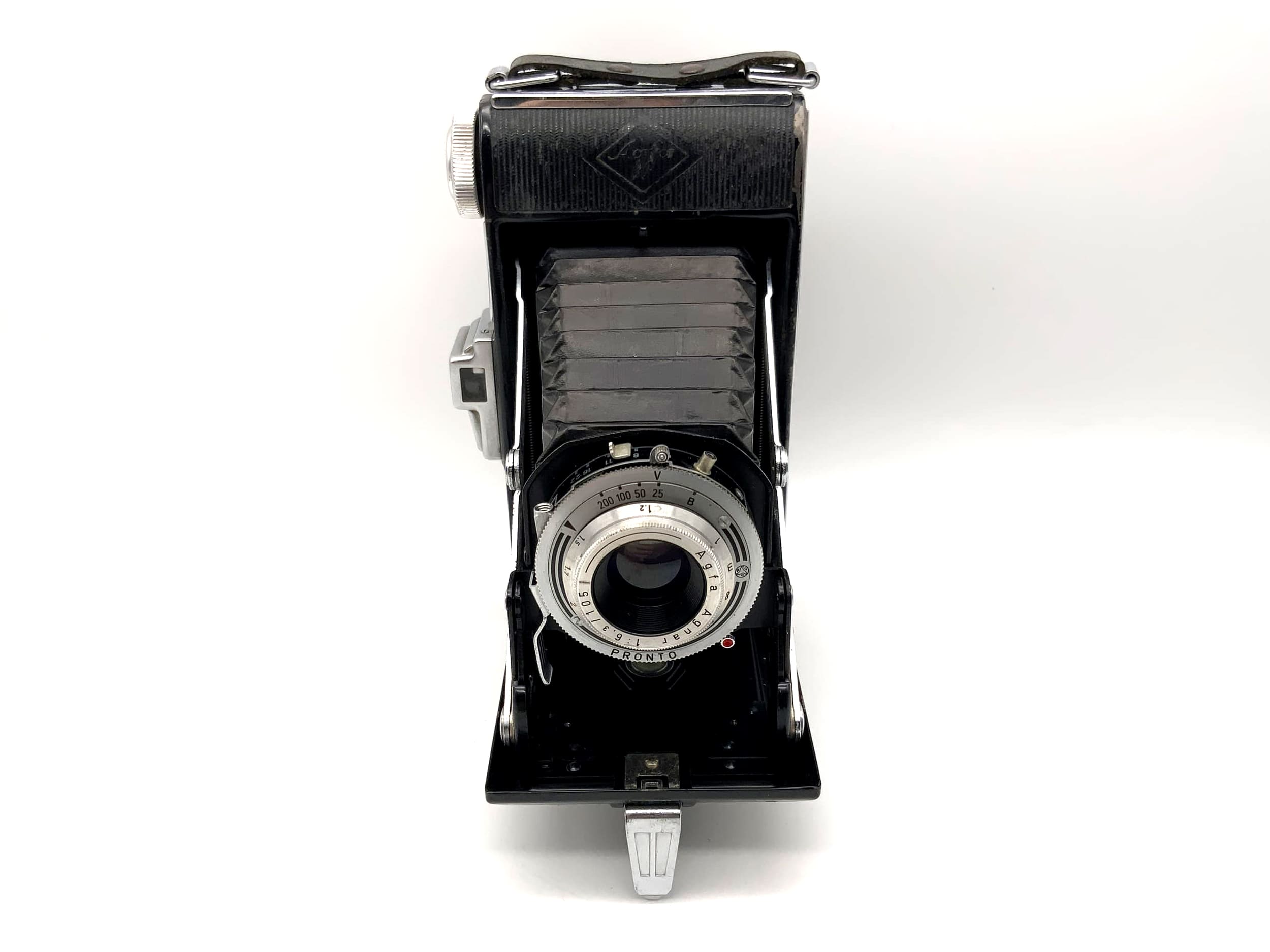 Agfa Billy I folding camera with Agnar 1:6.3 / 105 Pronto