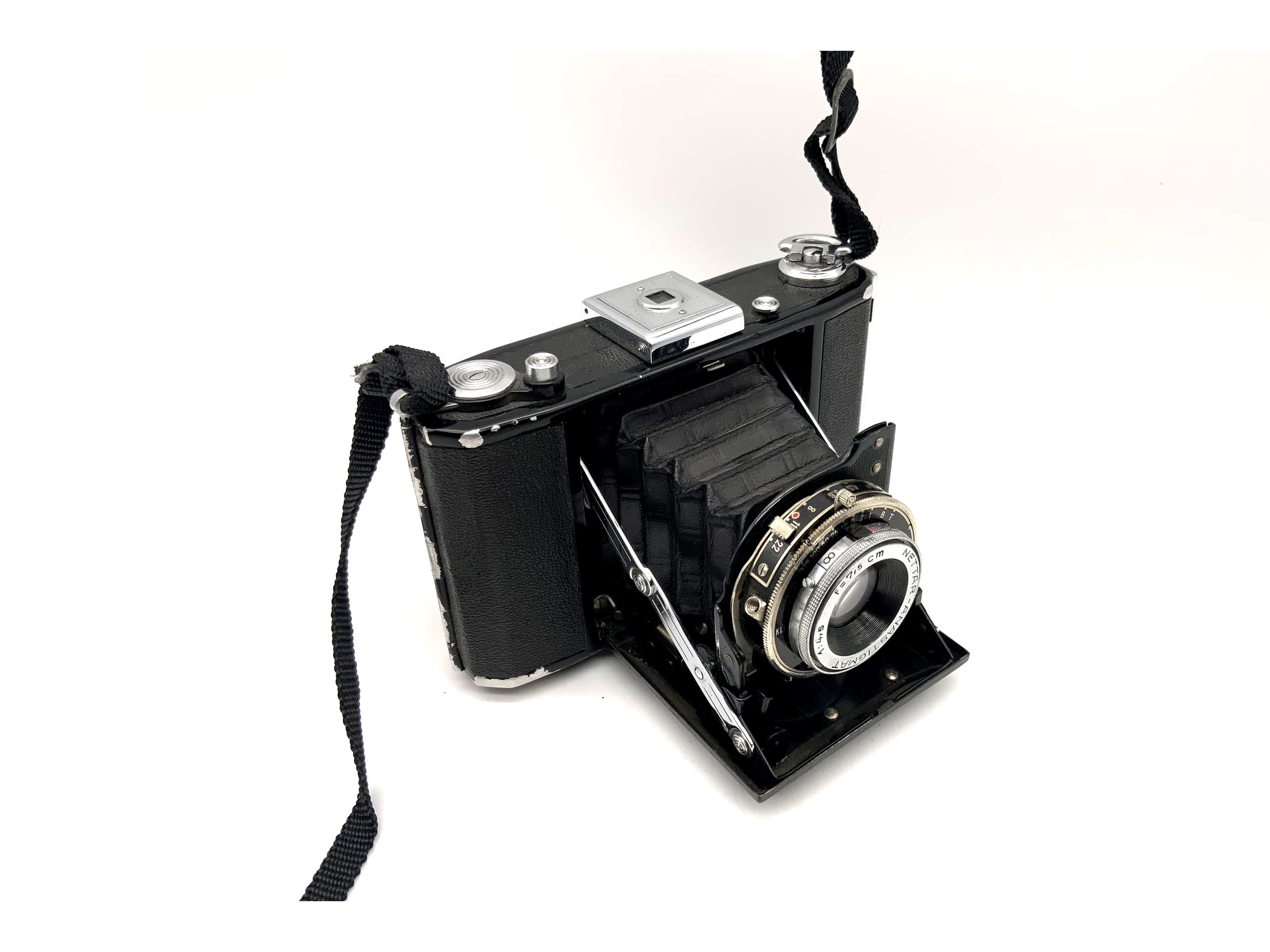 Zeiss Ikon Nettar 515/16 folding camera with Anastigmat 1:4.5 f=7.5cm