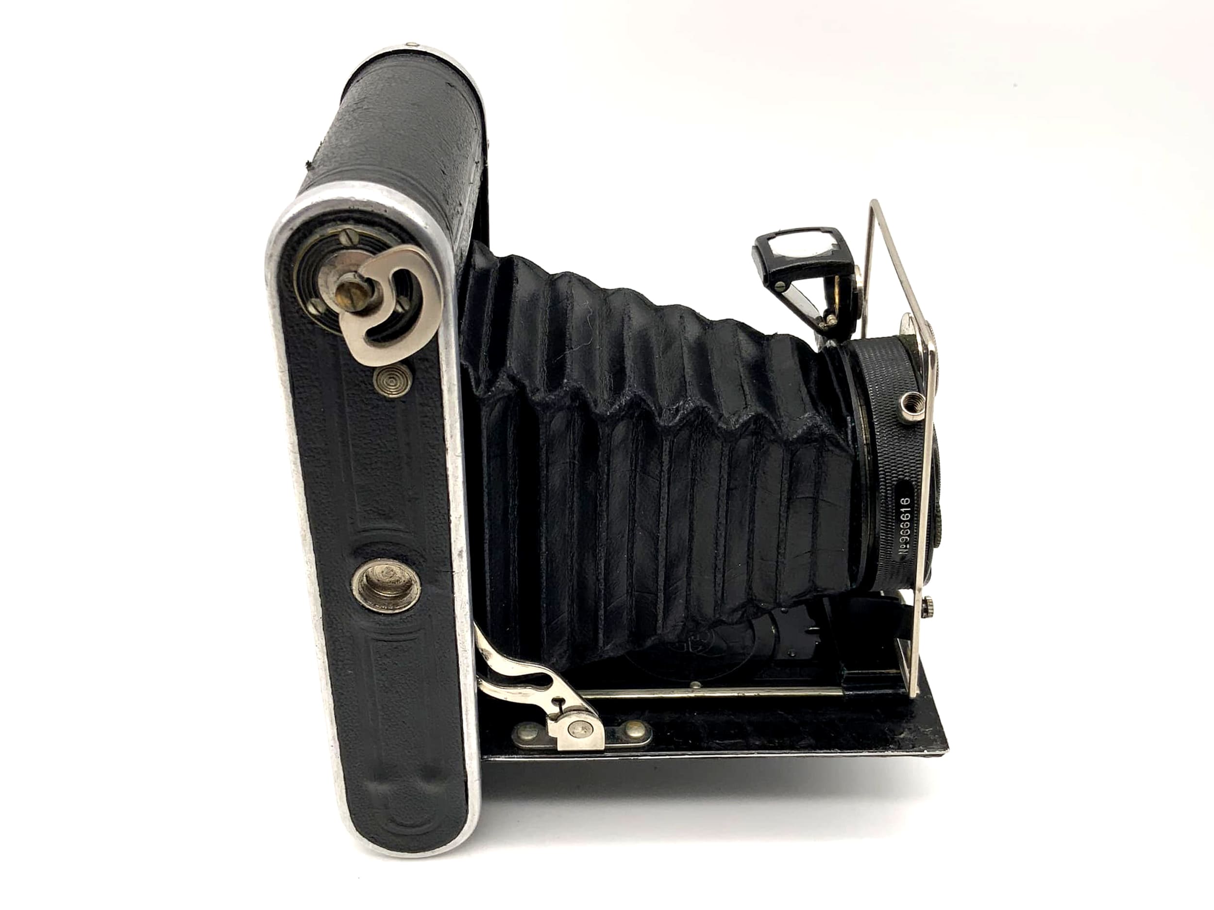 GA Kraus Rollette folding camera with Rollar Anastigmat 1:4.5 f=9cm Compur