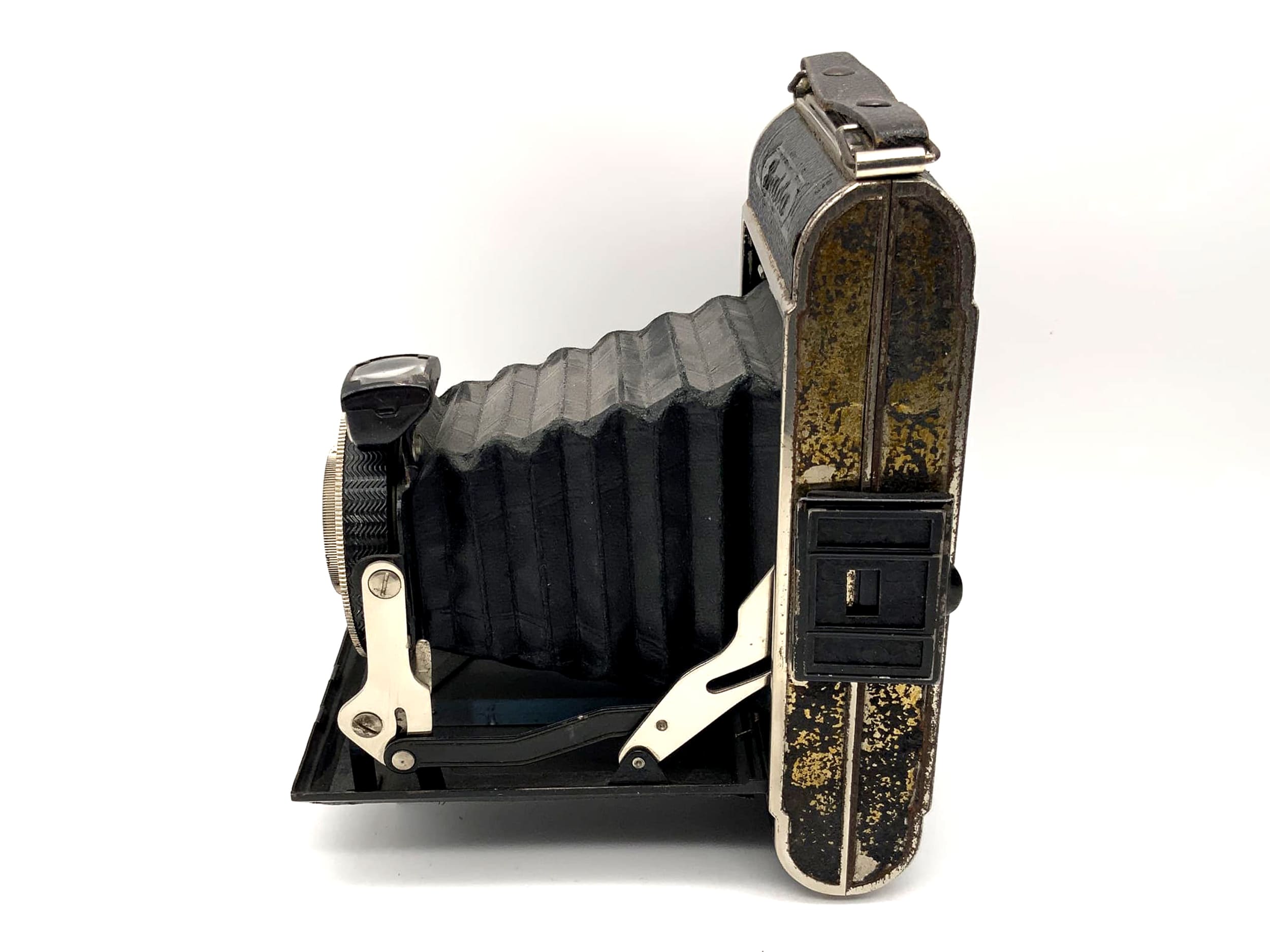 Balda Juwella folding camera Compur