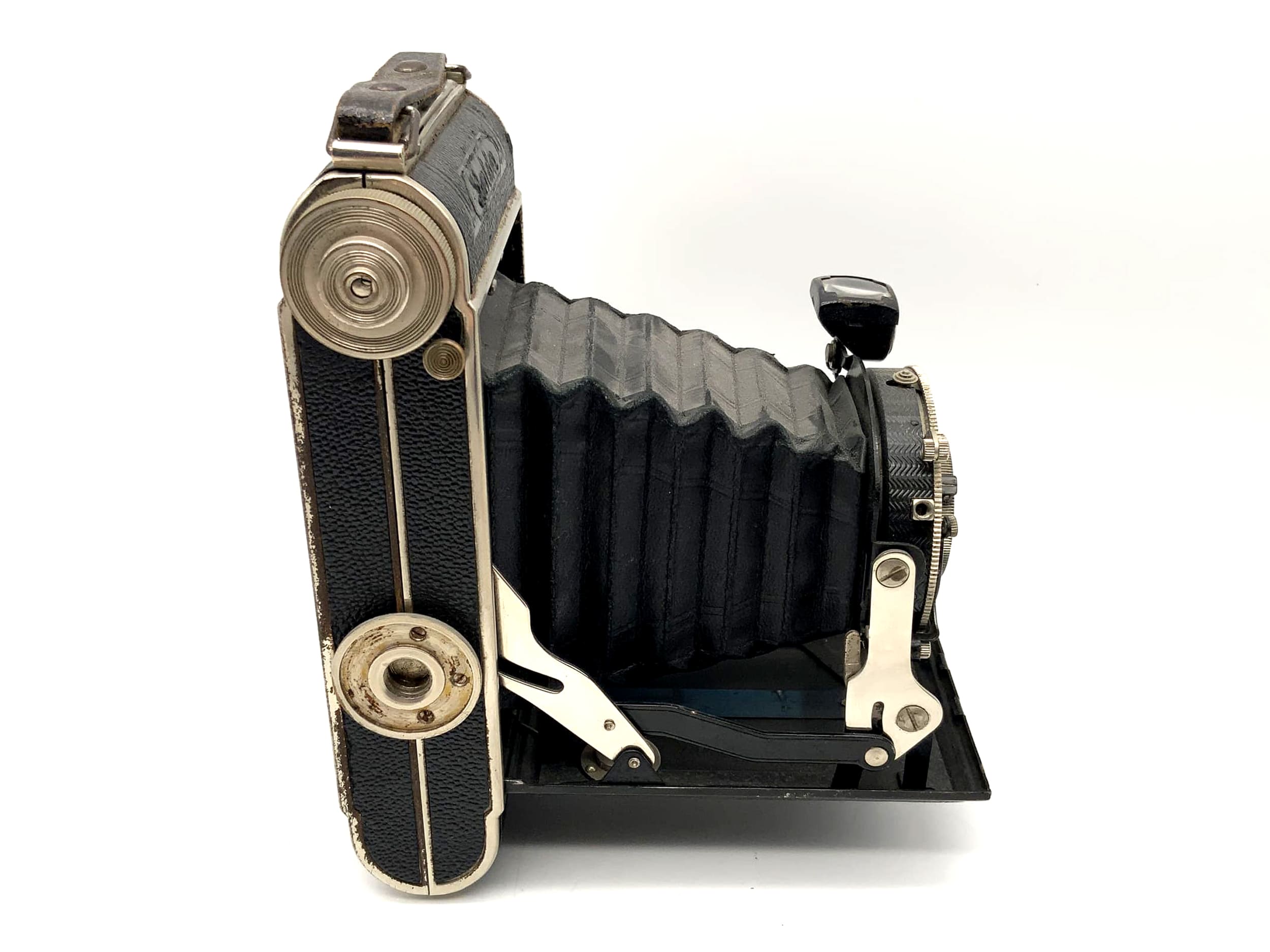 Balda Juwella folding camera Compur