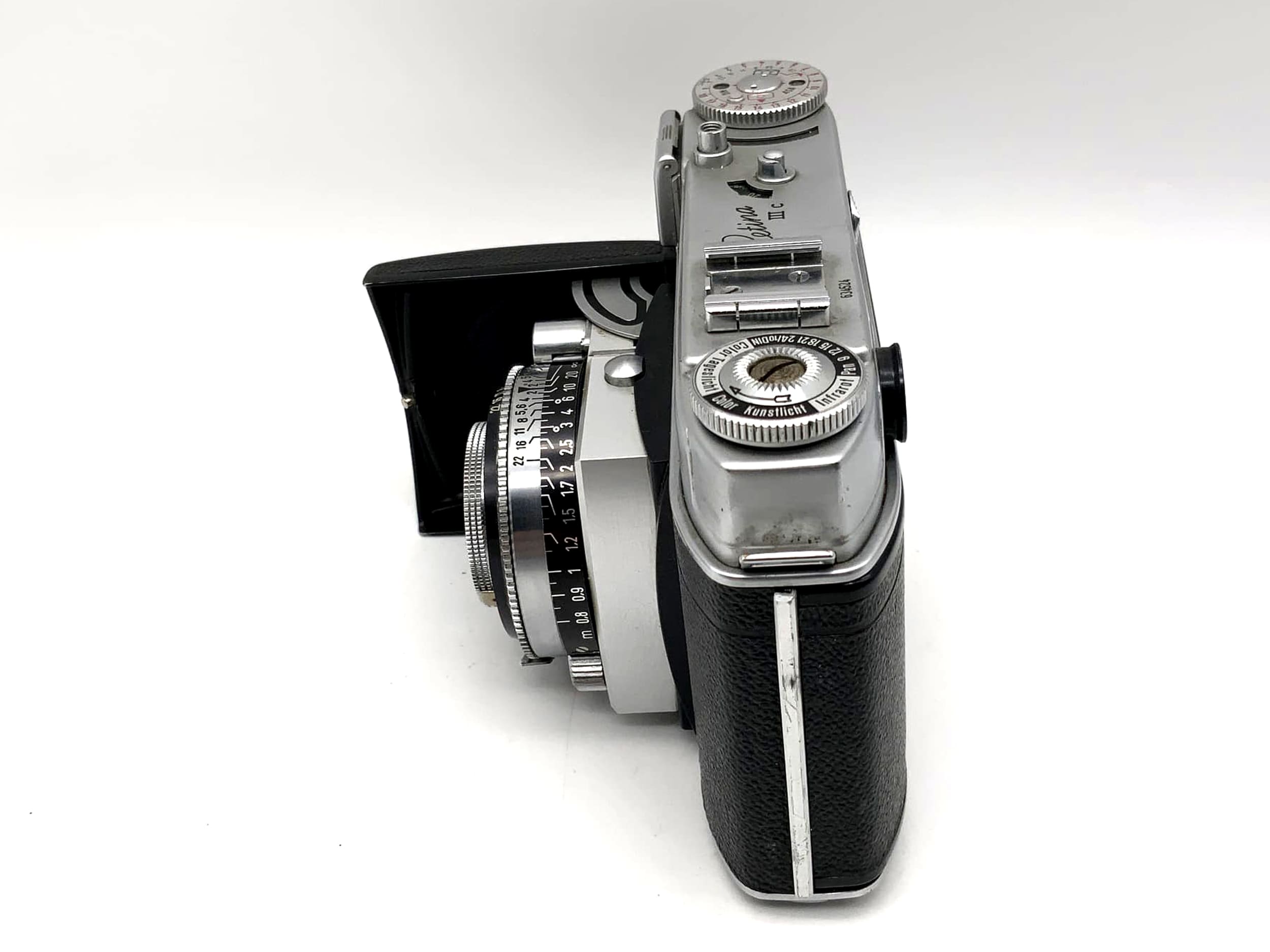 Kodak Retina IIIc folding camera with Schneider Kreuznach Xenar f:2.0/50mm lens (defective)