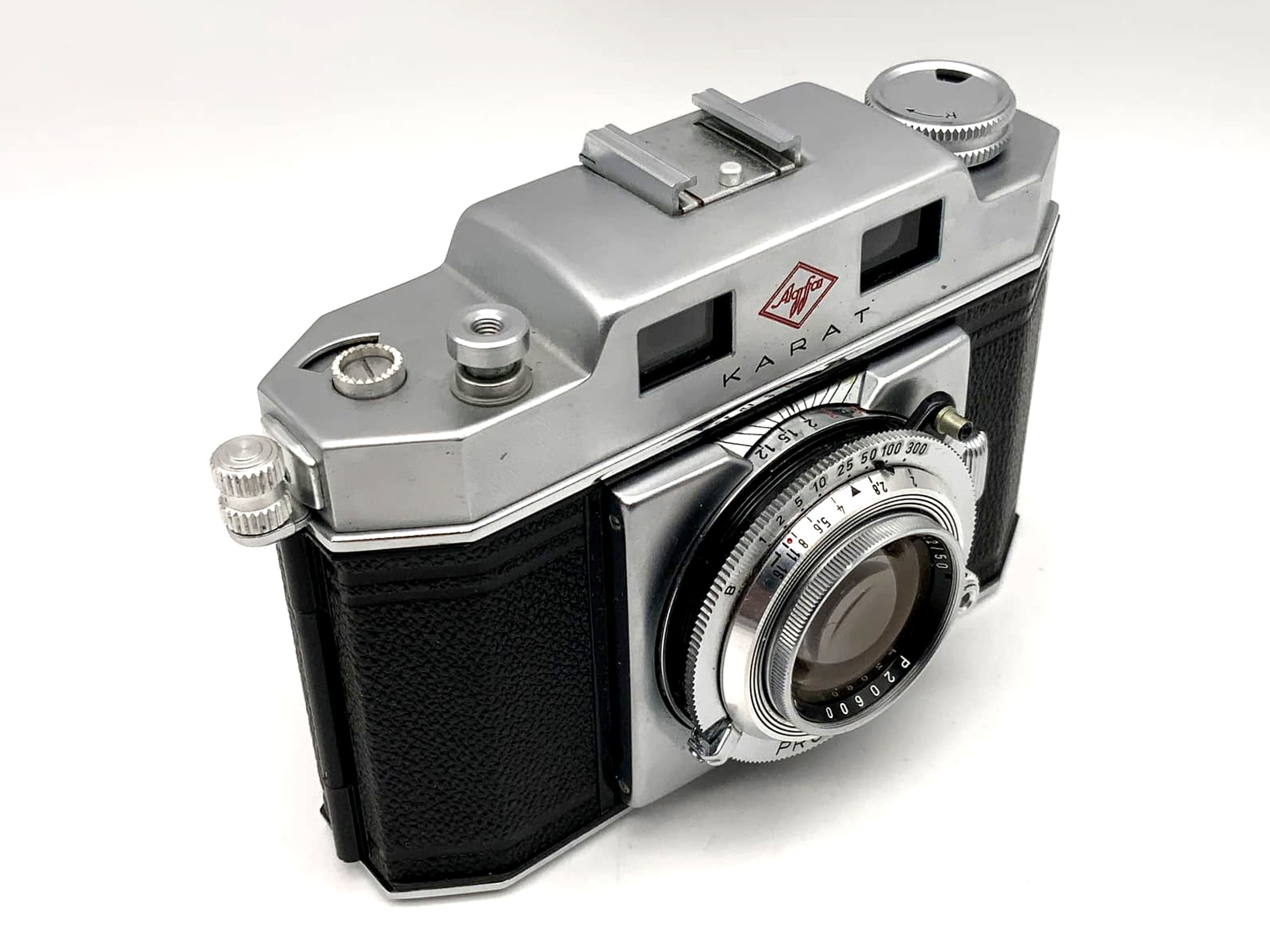 Agfa Karat folding camera with Solagon 1:2 / 50 Prontor-SVS defect