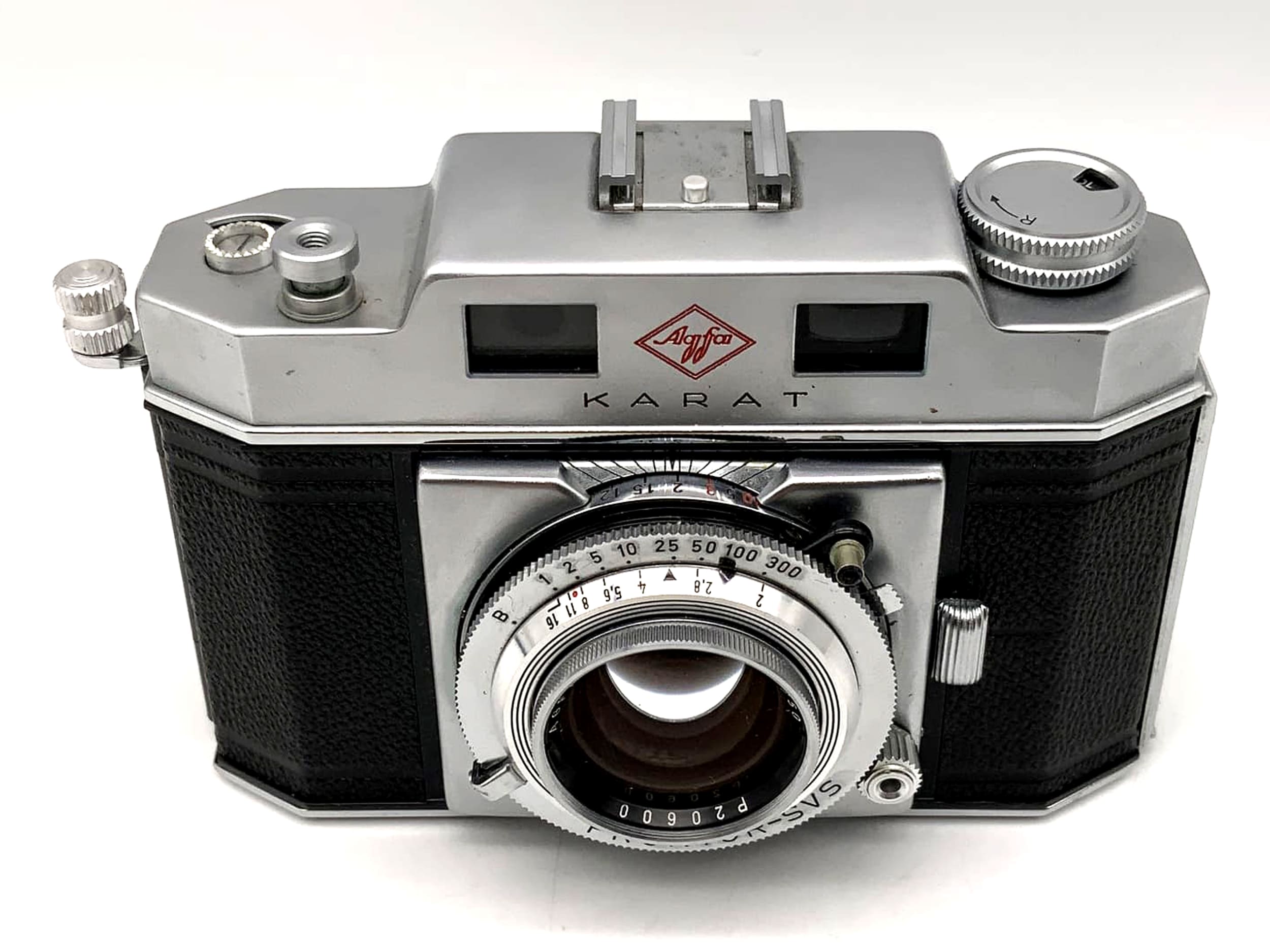 Agfa Karat folding camera with Solagon 1:2 / 50 Prontor-SVS defect