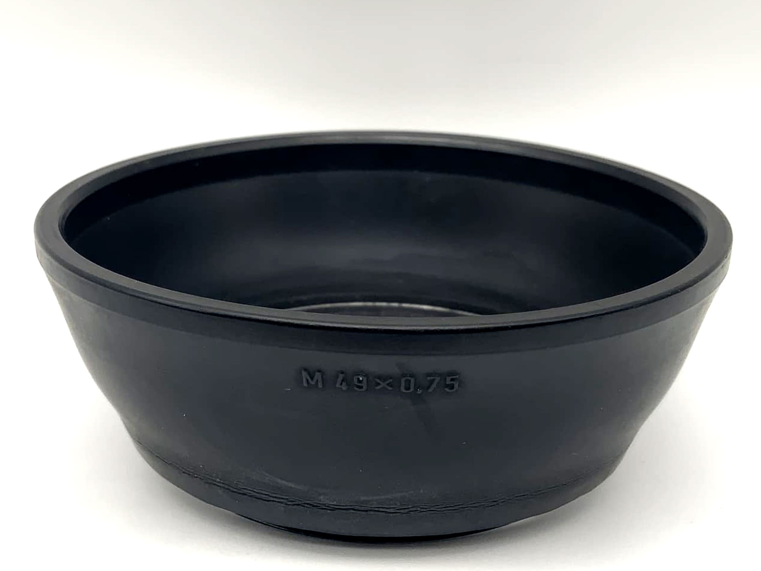 Heliopan M49 x 0.75 rubber lens hood