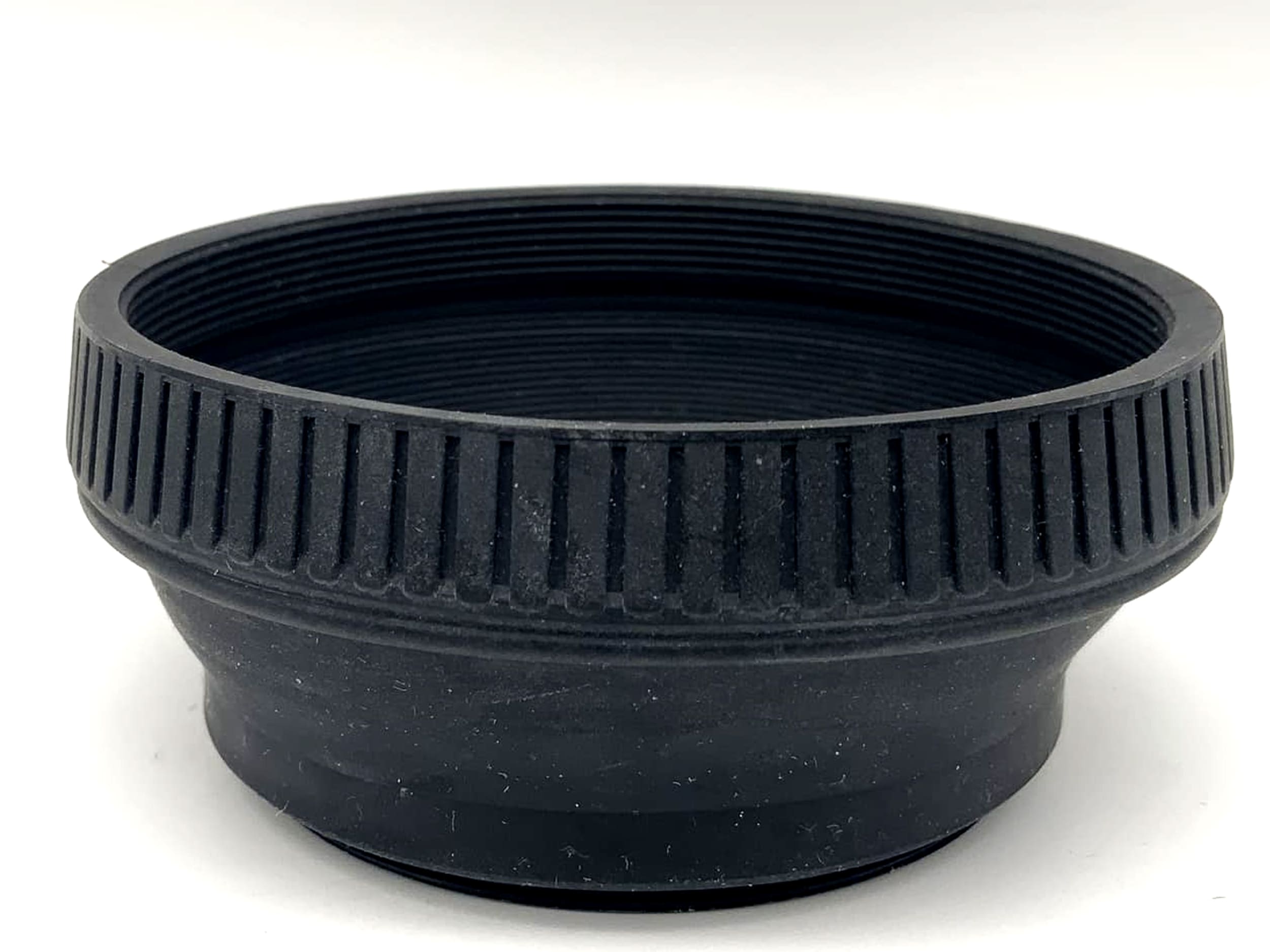 Vivitar 52mm rubber lens hood