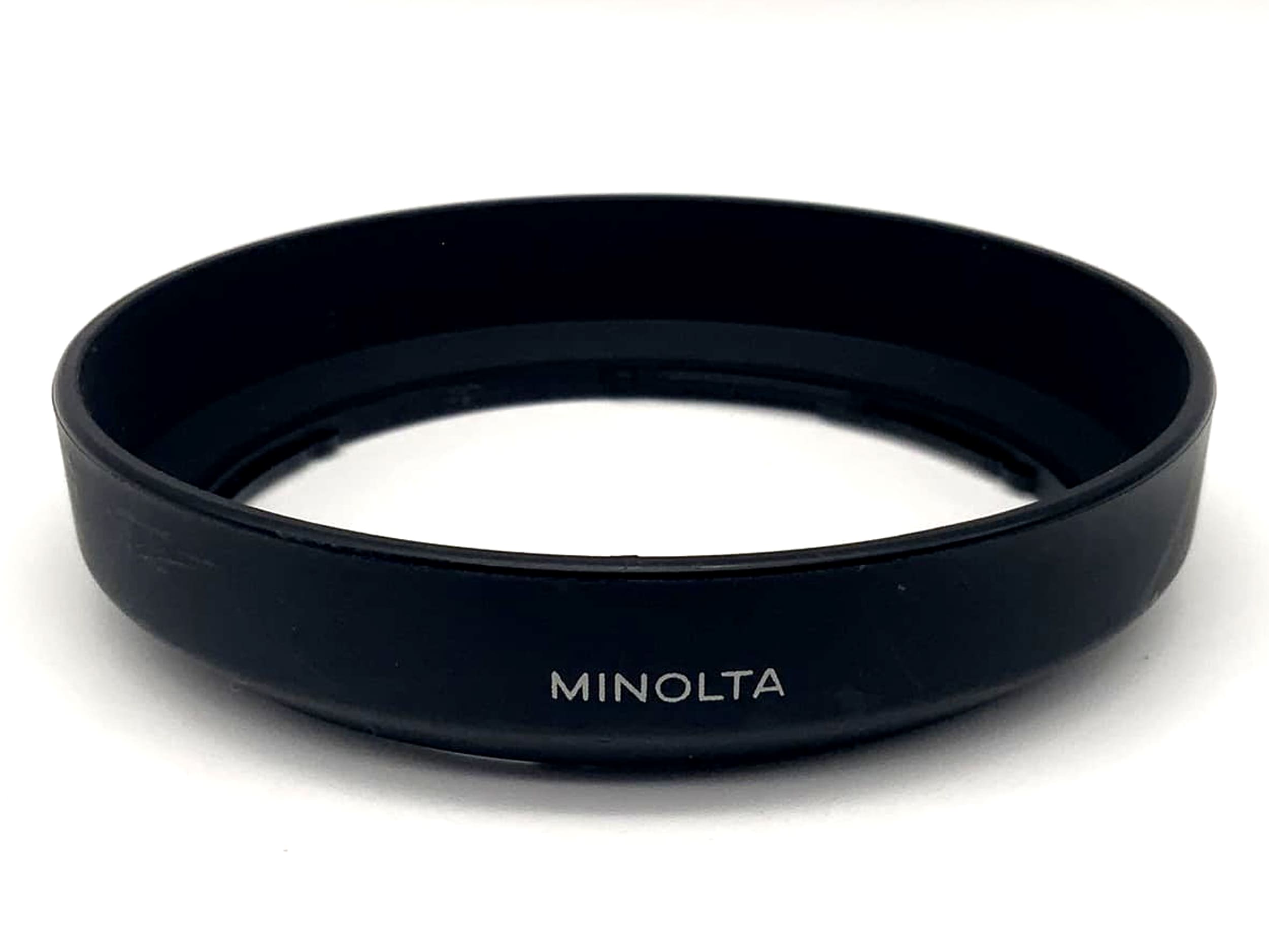 Minolta A 28-100 / 3.5-5.6 D lens hood for 28-100mm lens