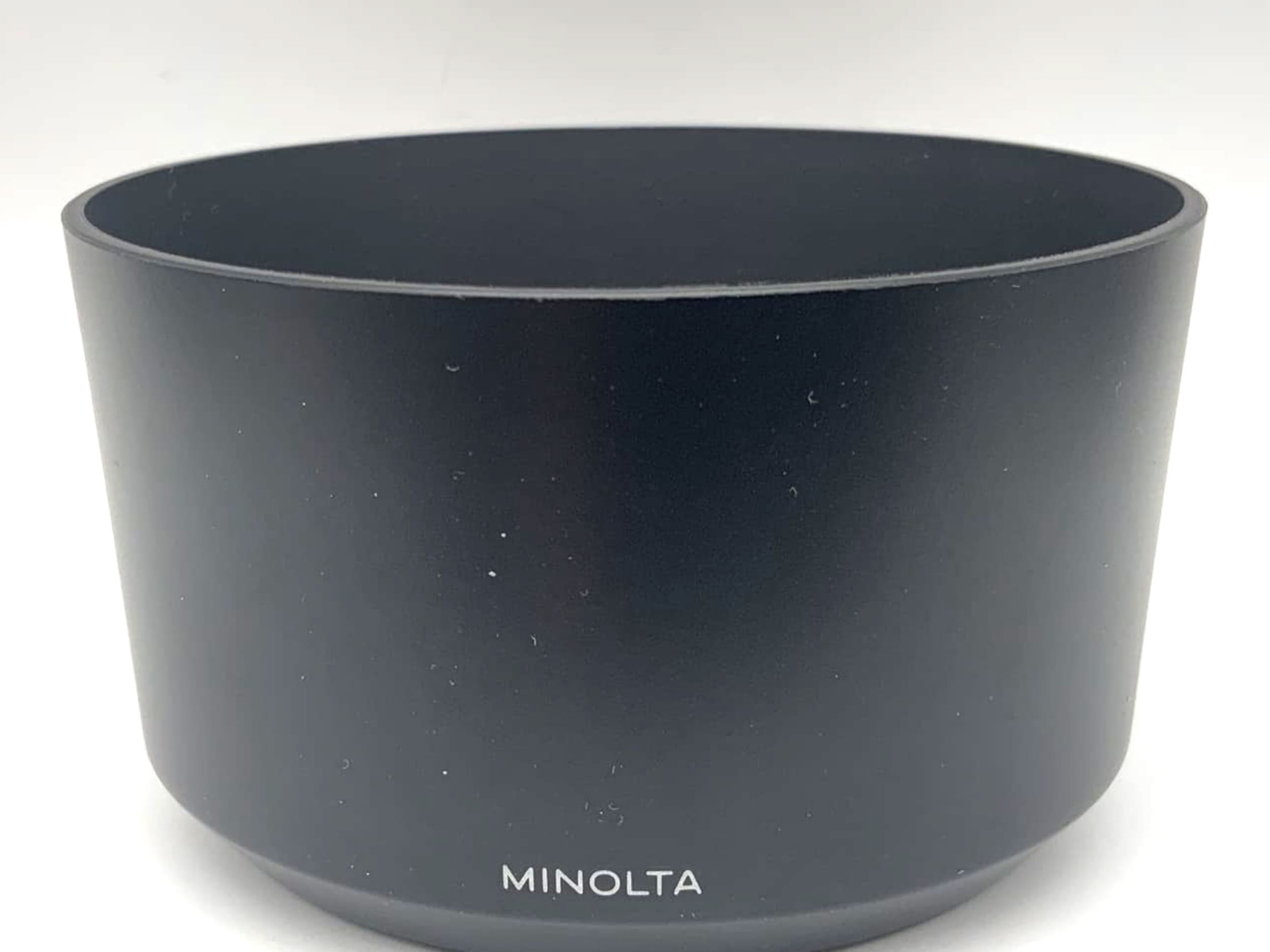 Minolta A 75-300 / 4.5-5.6 D lens hood