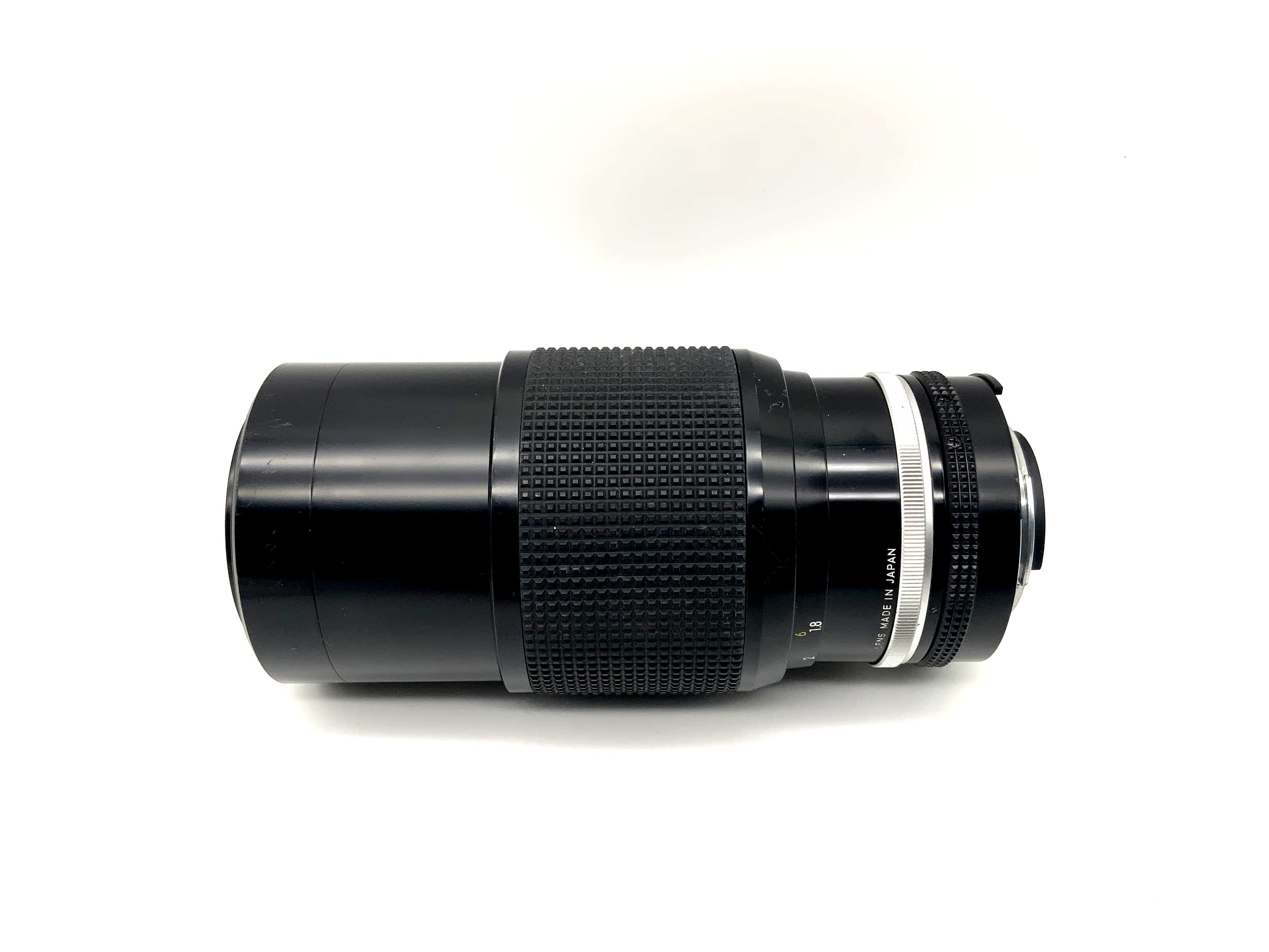 Nikon 80-200mm 1:4.5 Lens Zoom-Nikkor Ai-S Camera Camera Lens (Nikon F)