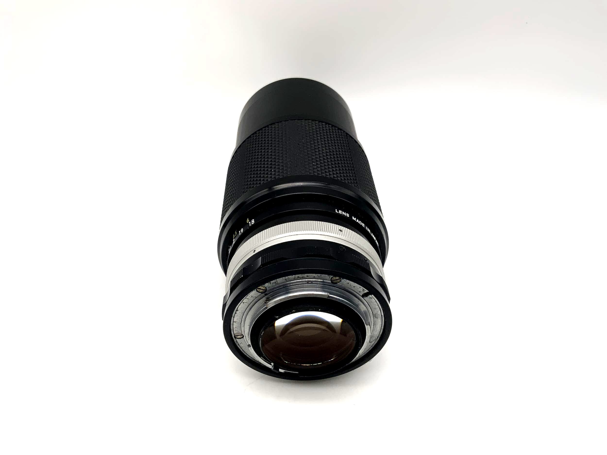 Nippon Kogaku 80-200mm 1:4.5 Lens Zoom-Nikkor Auto Camera Lens (Nikon F)