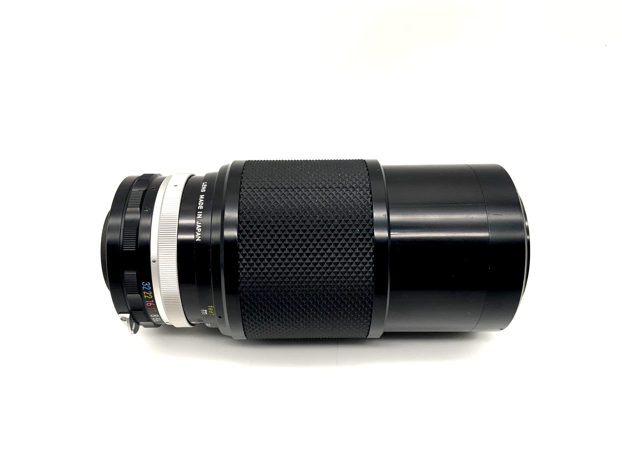 Nippon Kogaku 80-200mm 1:4.5 Lens Zoom-Nikkor Auto Camera Lens (Nikon F)