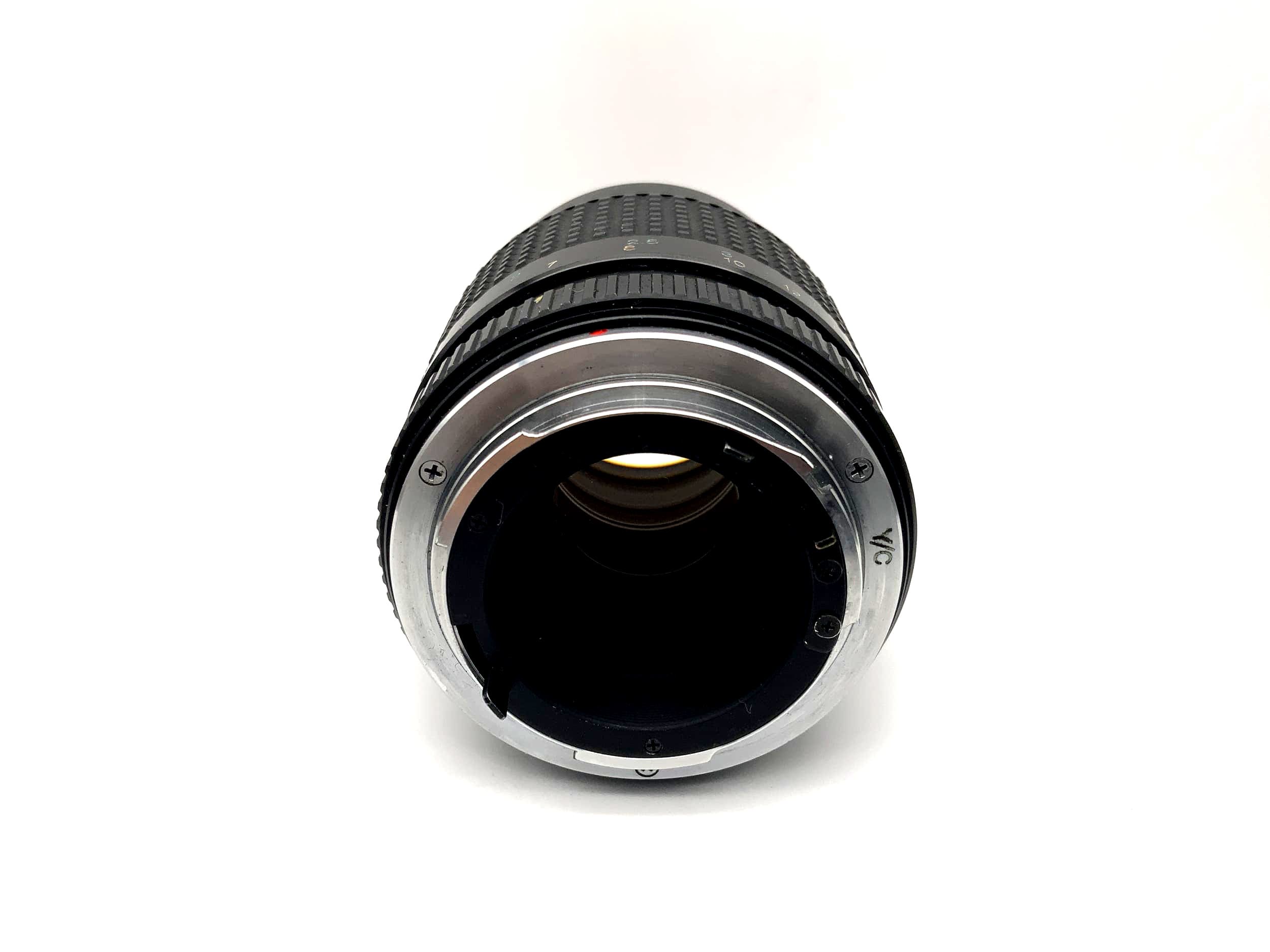 Tokina 135mm 1:2.8 Lens RMC Camera Lens (Yashica/Contax)