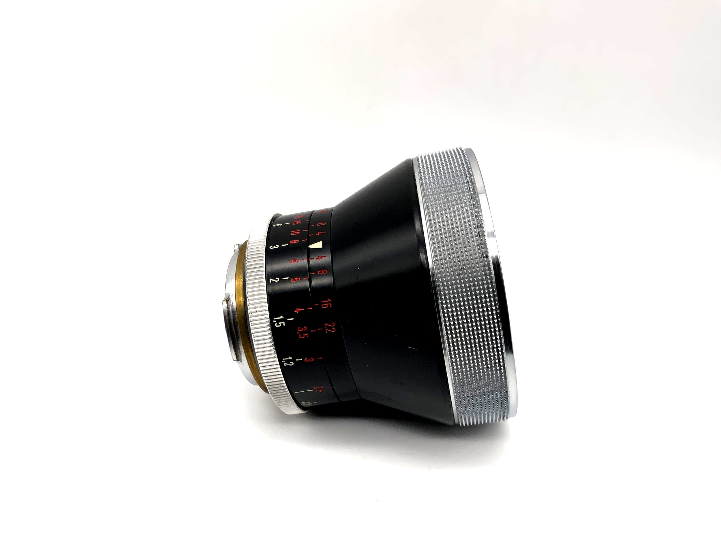Carl Zeiss 85mm 1:3.2 Pro Tessar lens for Contaflex camera (DKL)