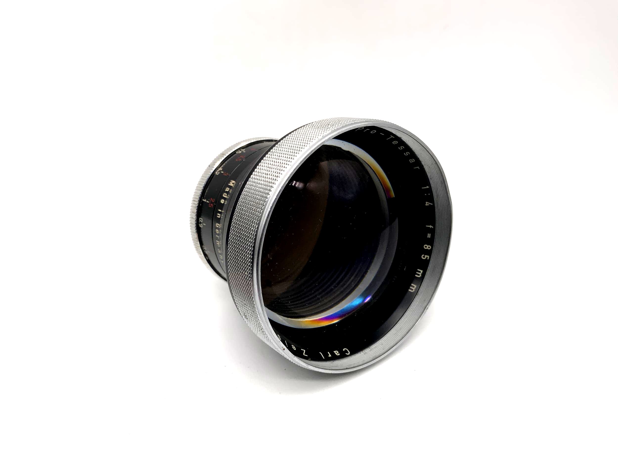 Carl Zeiss 85mm 1:4 Pro Tessar lens for Contaflex camera (DKL)