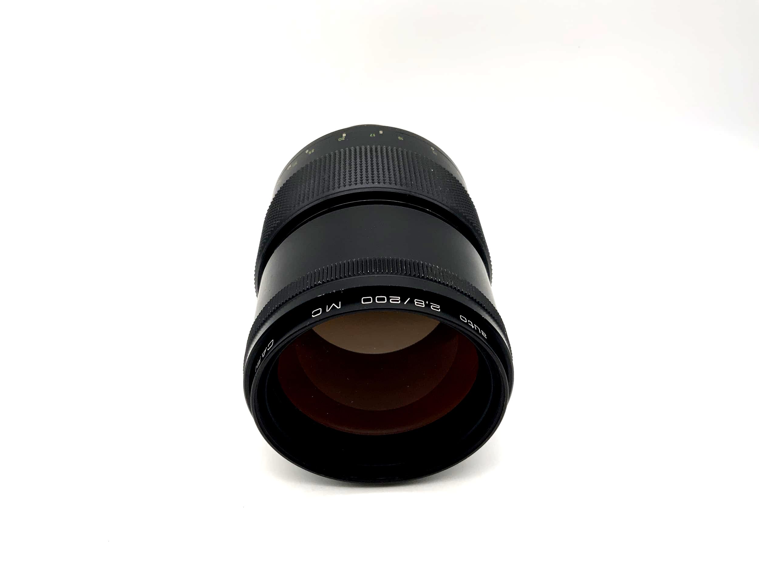 Carl Zeiss 200mm 1:2.8 lens Sonnar auto MC camera lens (M42)