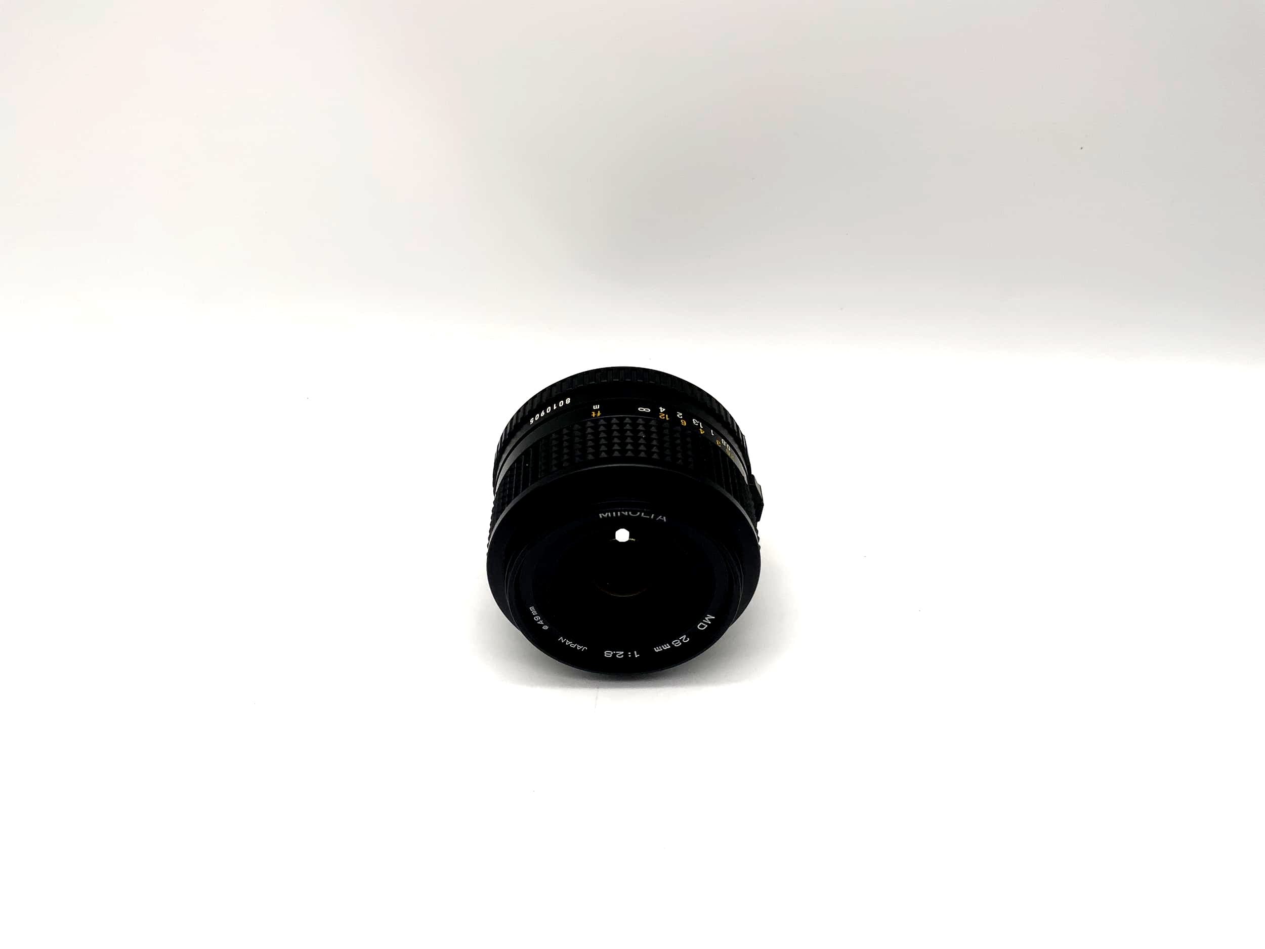 Minolta 28mm 1:2.8 lens with original packaging (Minolta MD)