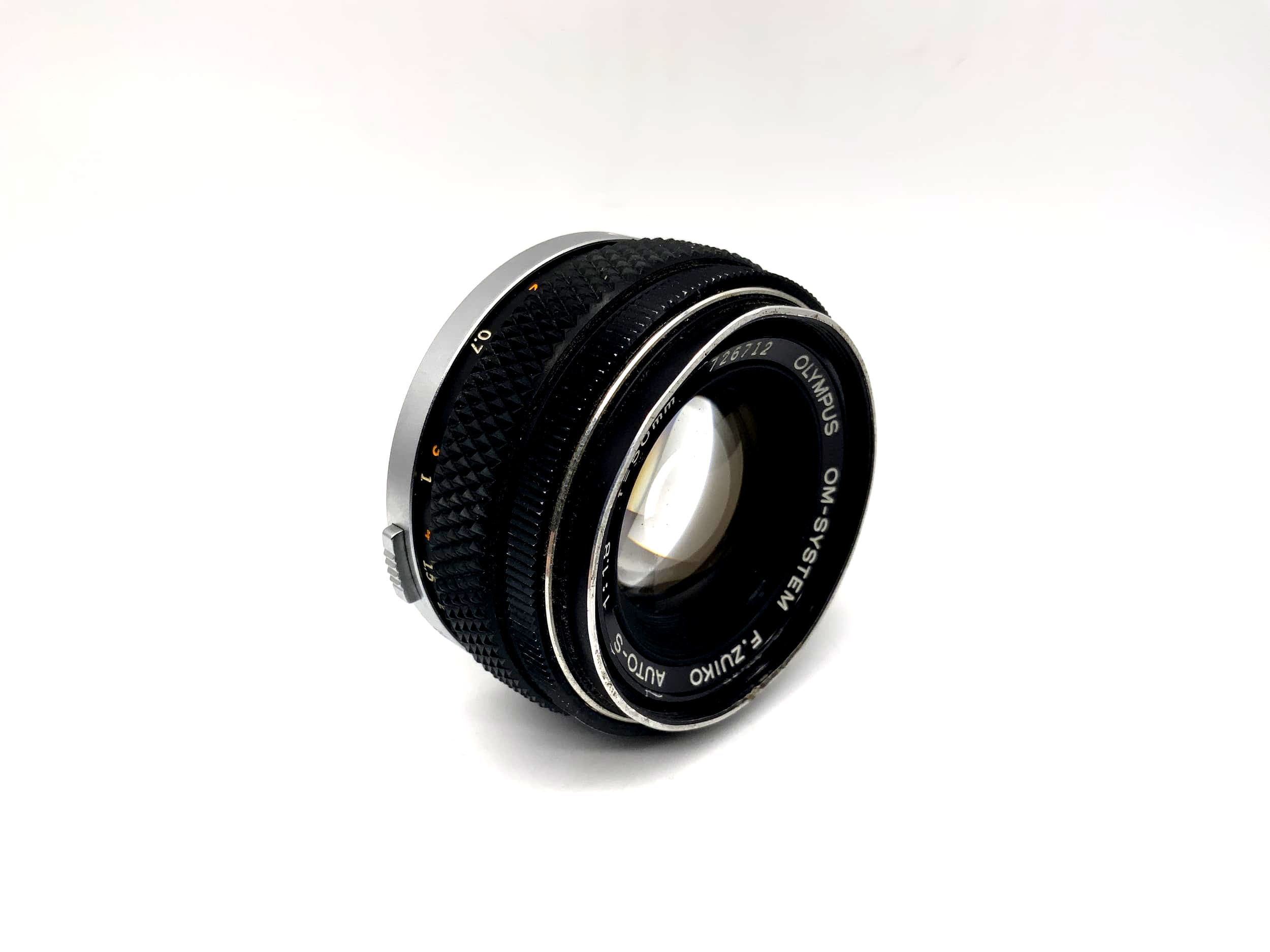 Olympus 50mm 1:1.8 Lens Auto-S OM System F.Zuiko Camera Lens (Olympus OM)