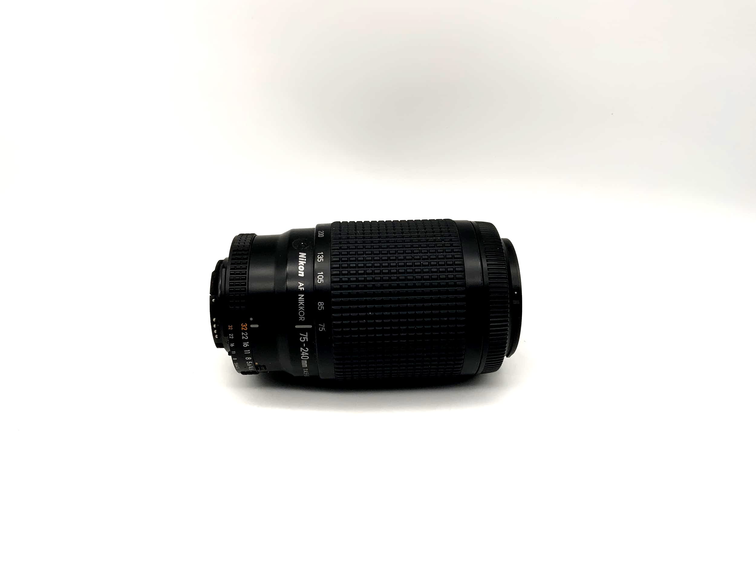 Nikon 75-240mm 1:4.5-5.6 D Lens AF Nikkor Camera Camera Lens (Nikon AF)