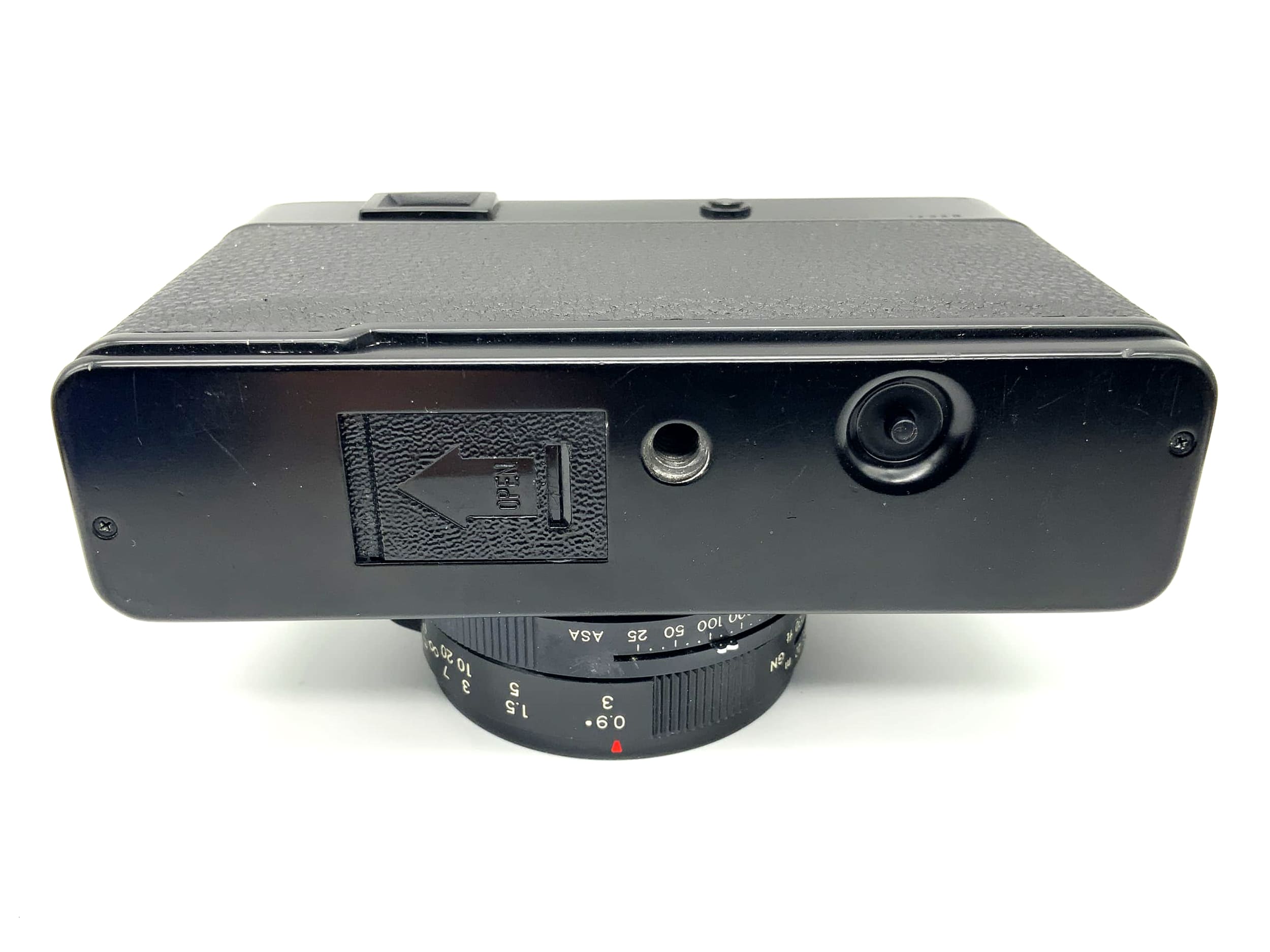 Yashica Electro 35 FC rangefinder camera with Yashinon DX 40mm 1:2.8 lens