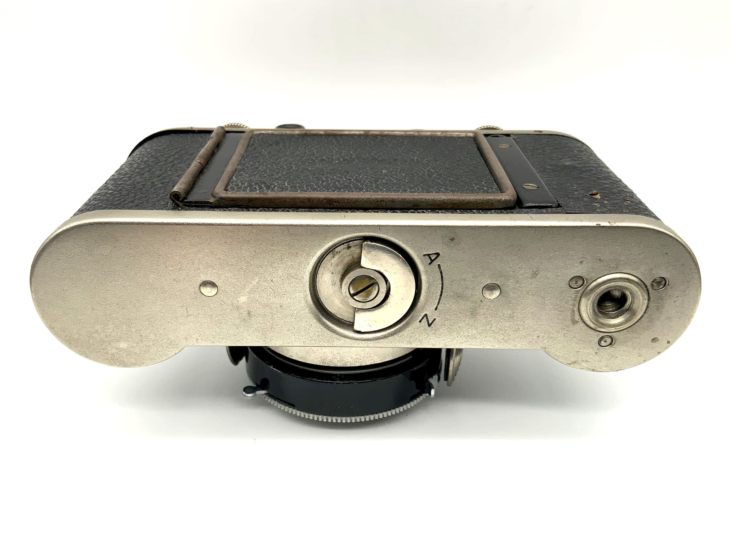 Wirgin Edinar viewfinder camera with Radionar f:2.9 F=5cm aka Adrette Prontor II