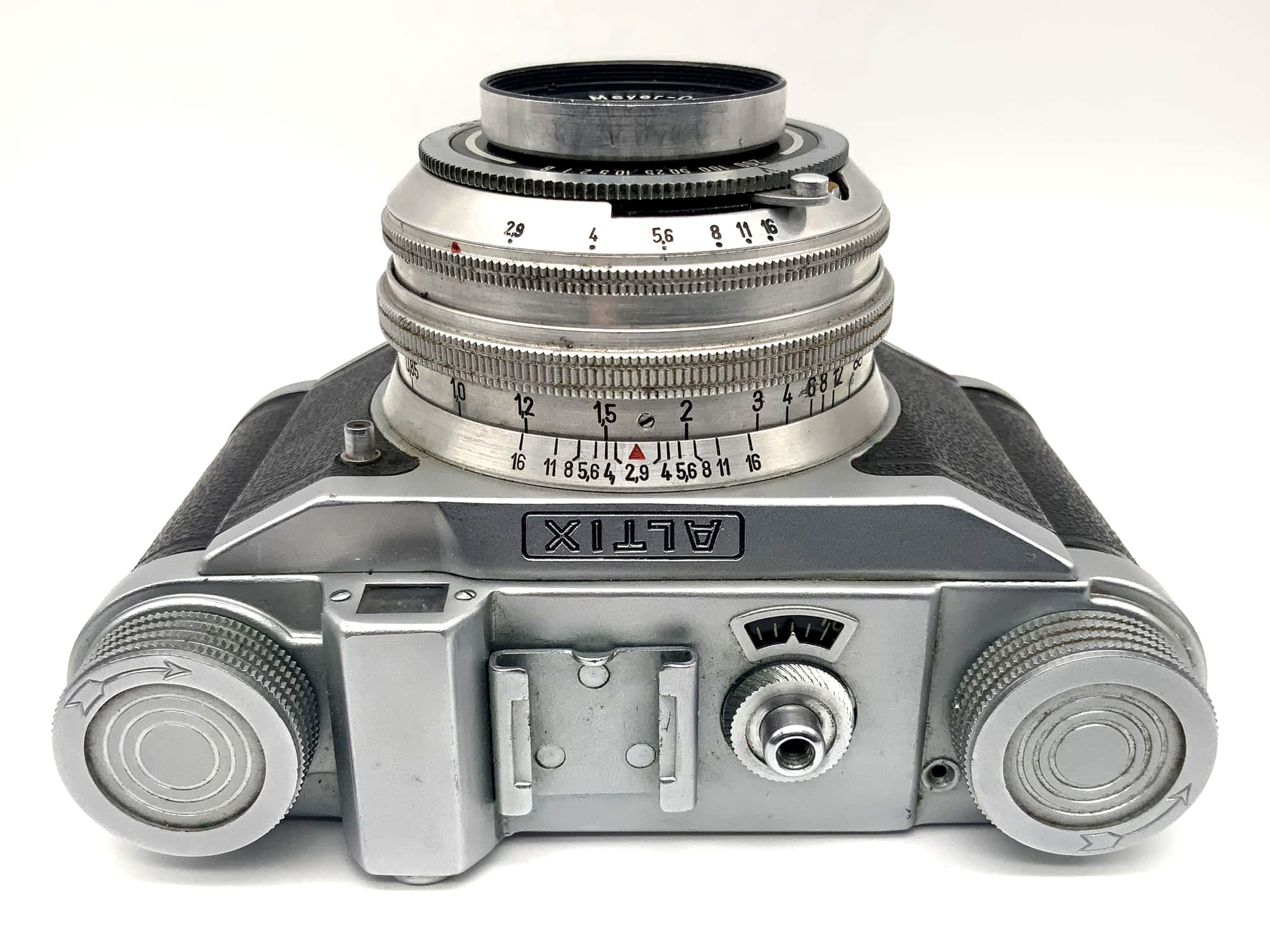 Altix Altissa IIIa viewfinder camera with Meyer Optik Trioplan 1:2.9/50 red V Cludor