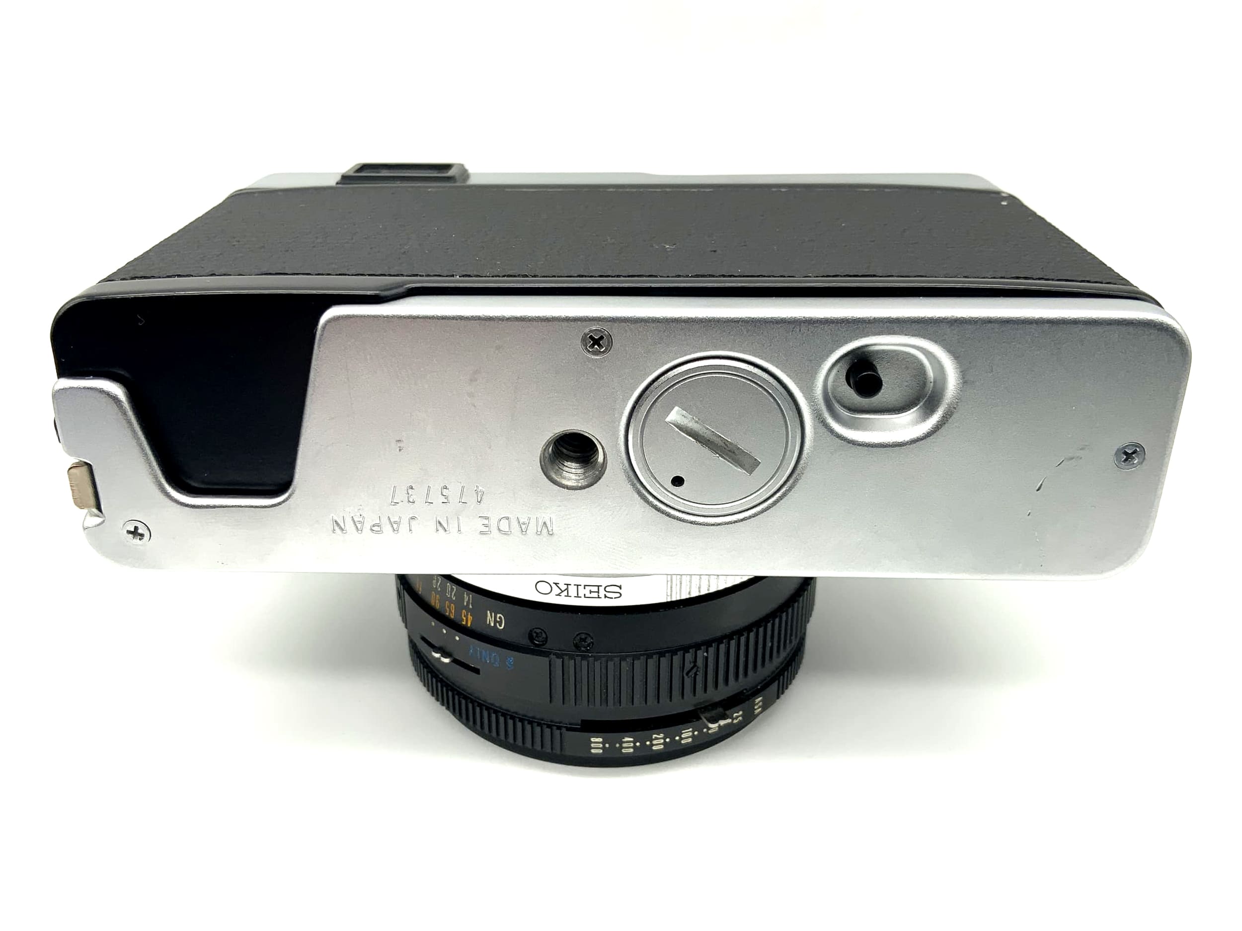 Olympus 35 RD rangefinder camera with F.Zuiko 1:1.7 f=40mm compact camera analog camera